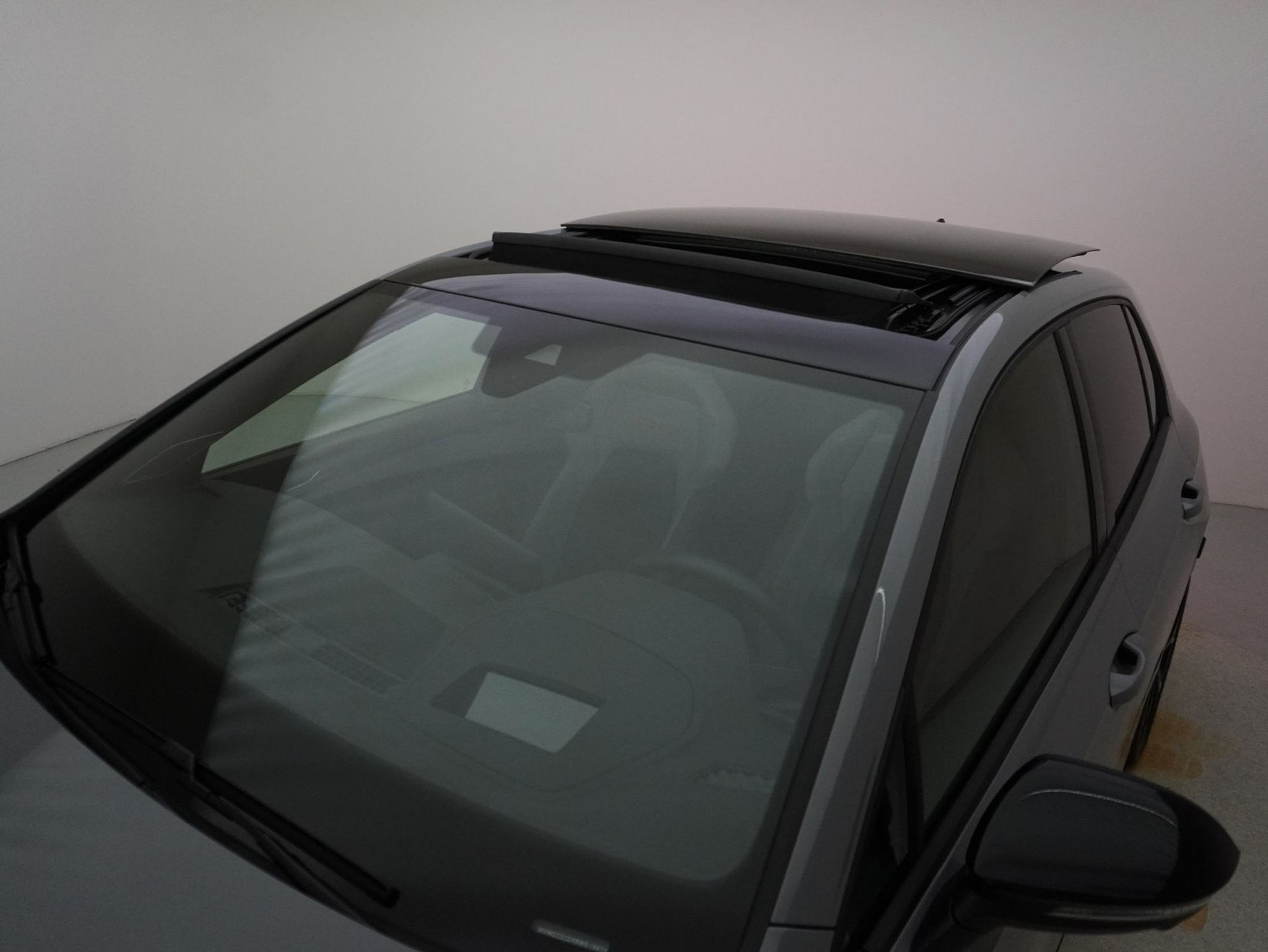 listing desktop thumbnail image 7