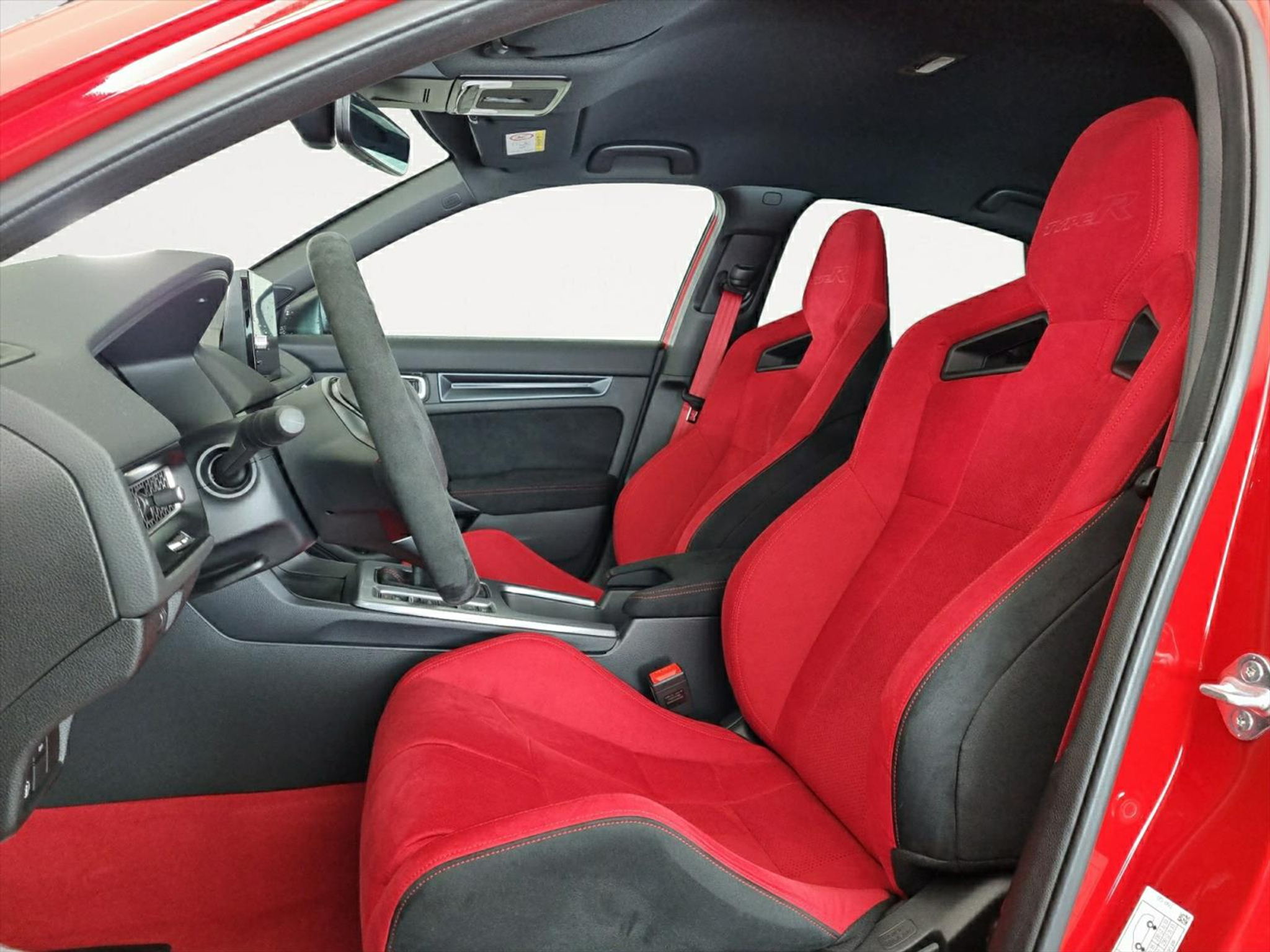 listing desktop thumbnail image 4