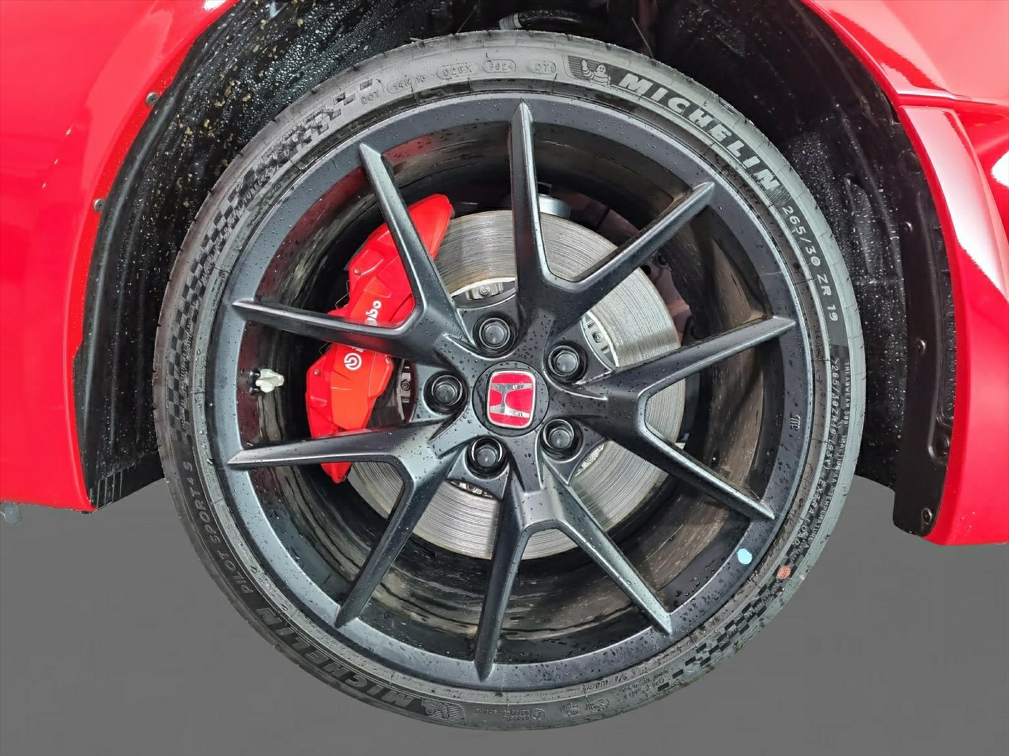 listing desktop thumbnail image 11