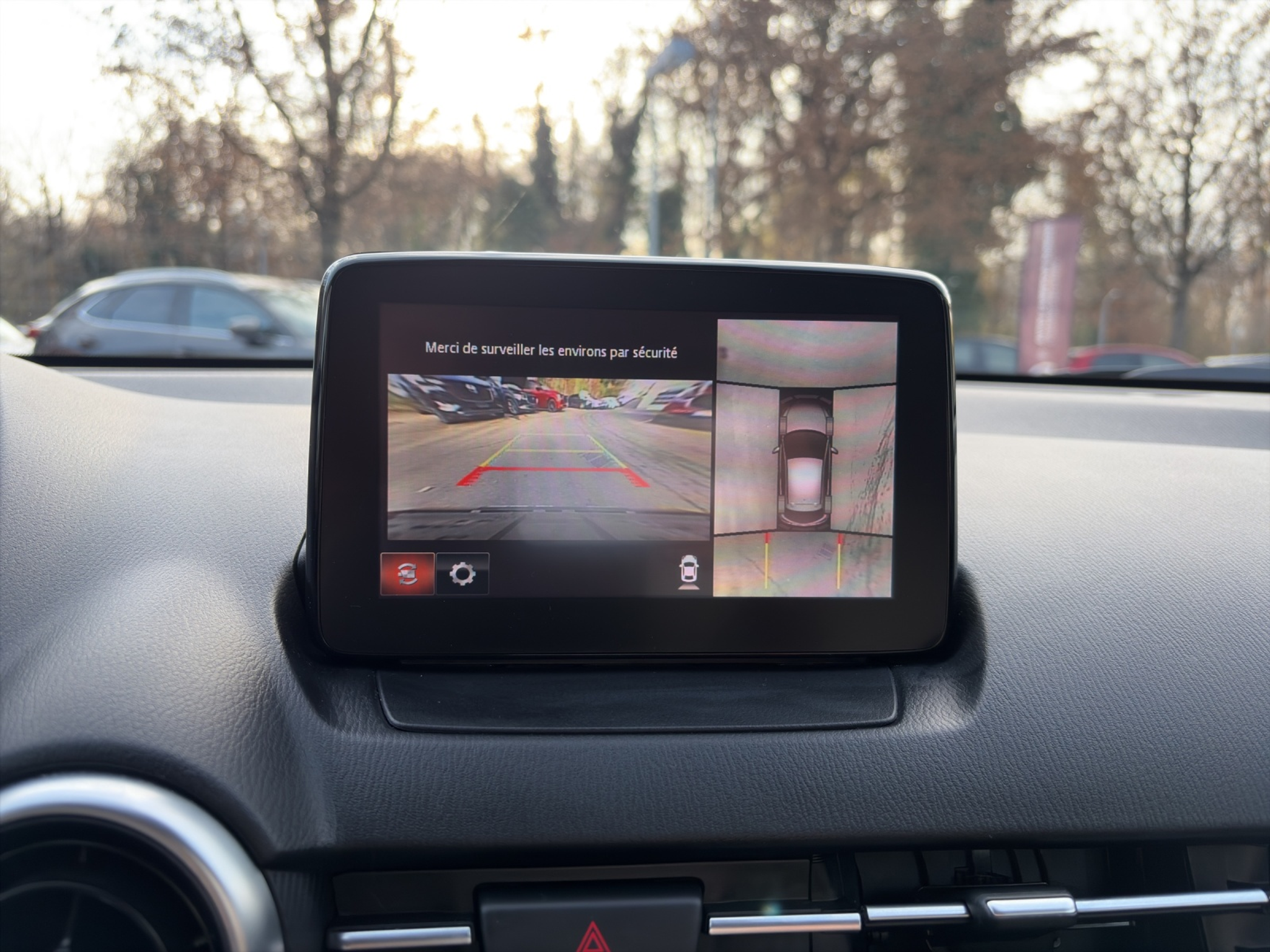 listing desktop thumbnail image 16