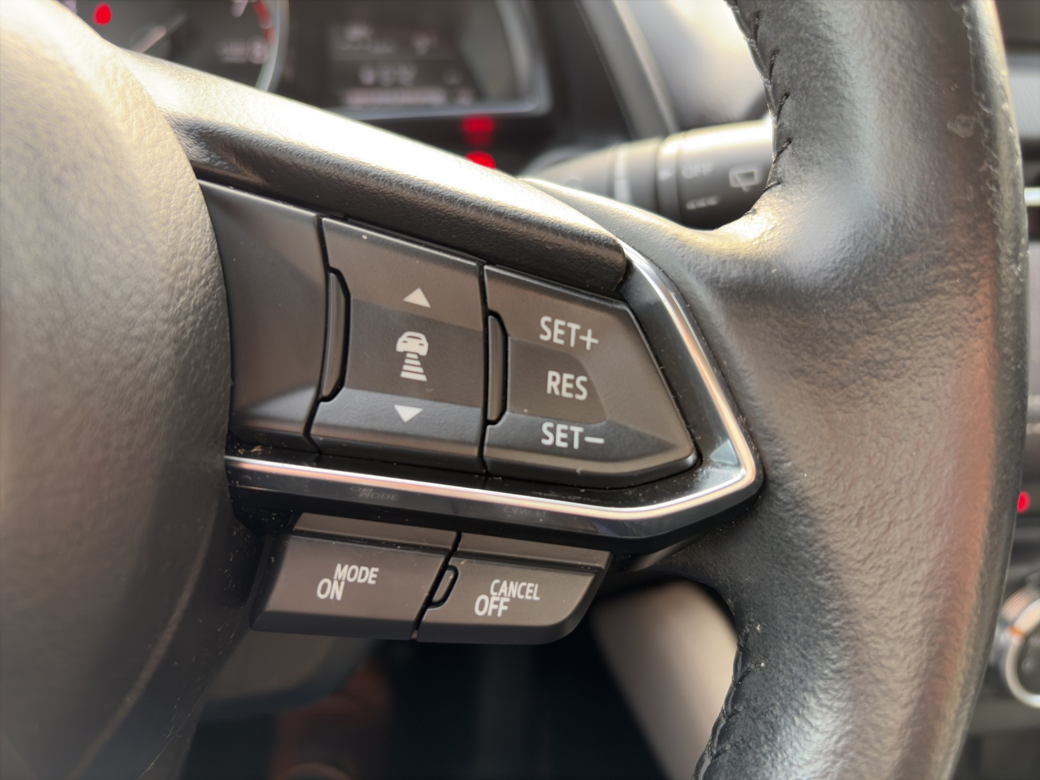 listing desktop thumbnail image 12