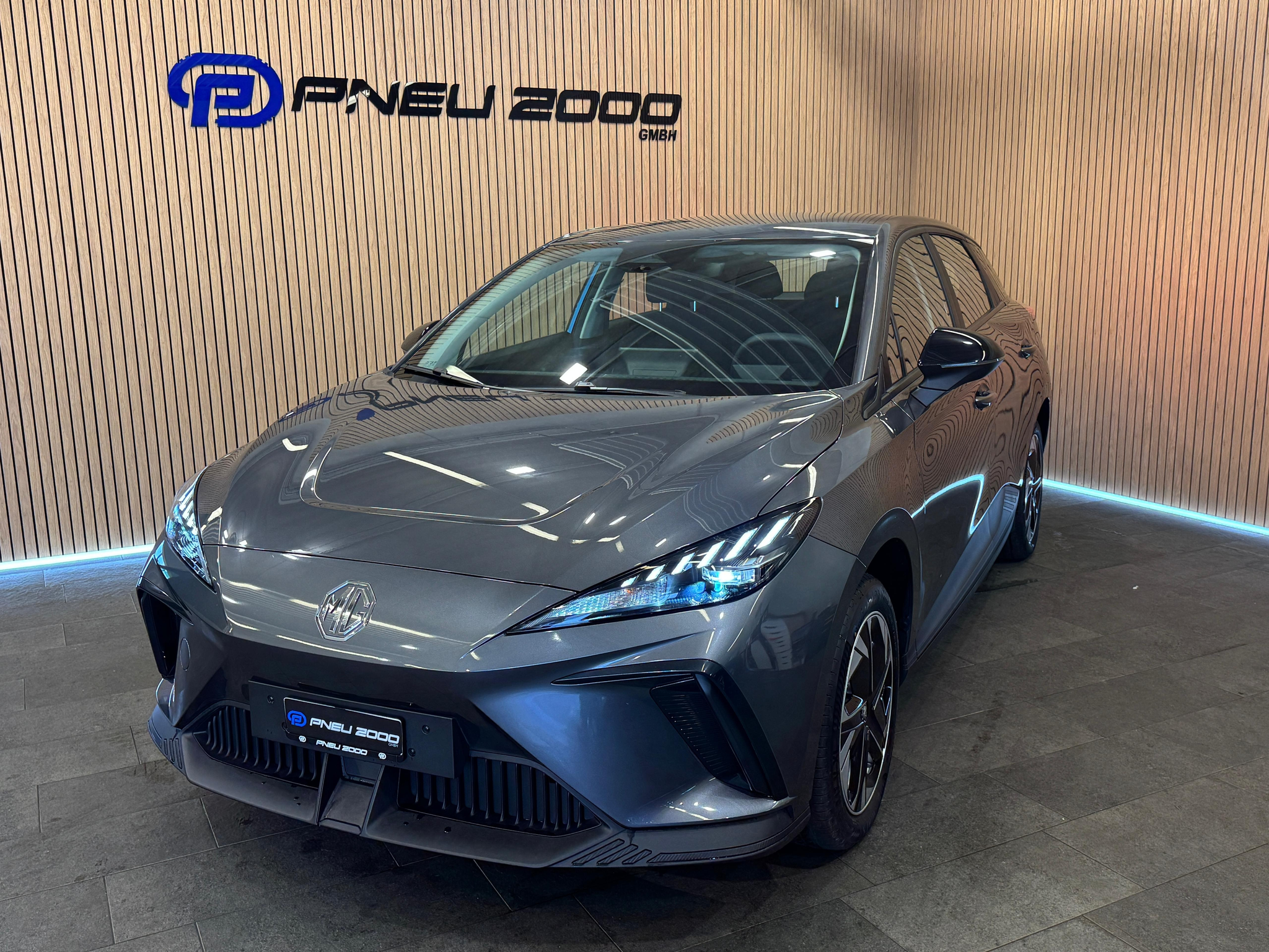 listing desktop thumbnail image 0