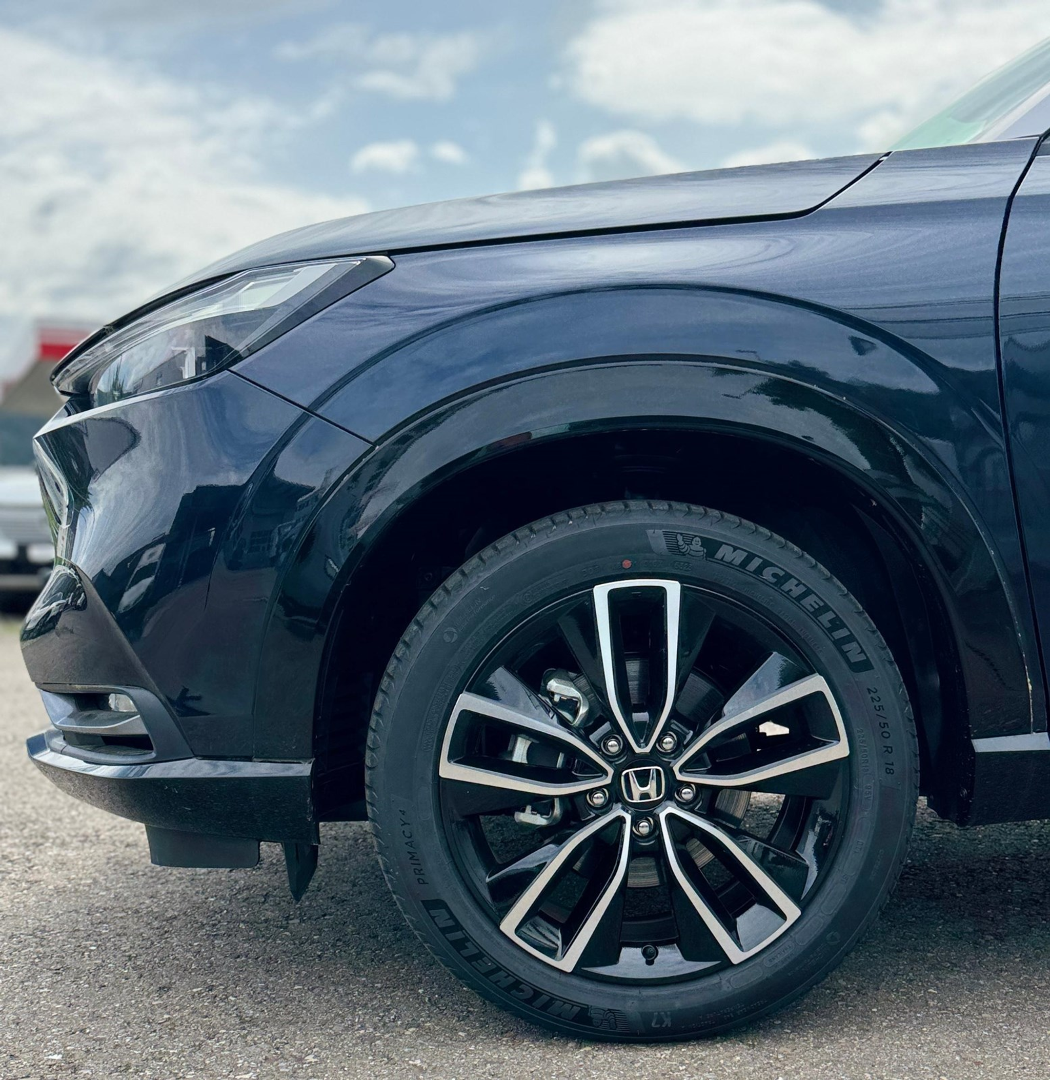 car-image-1