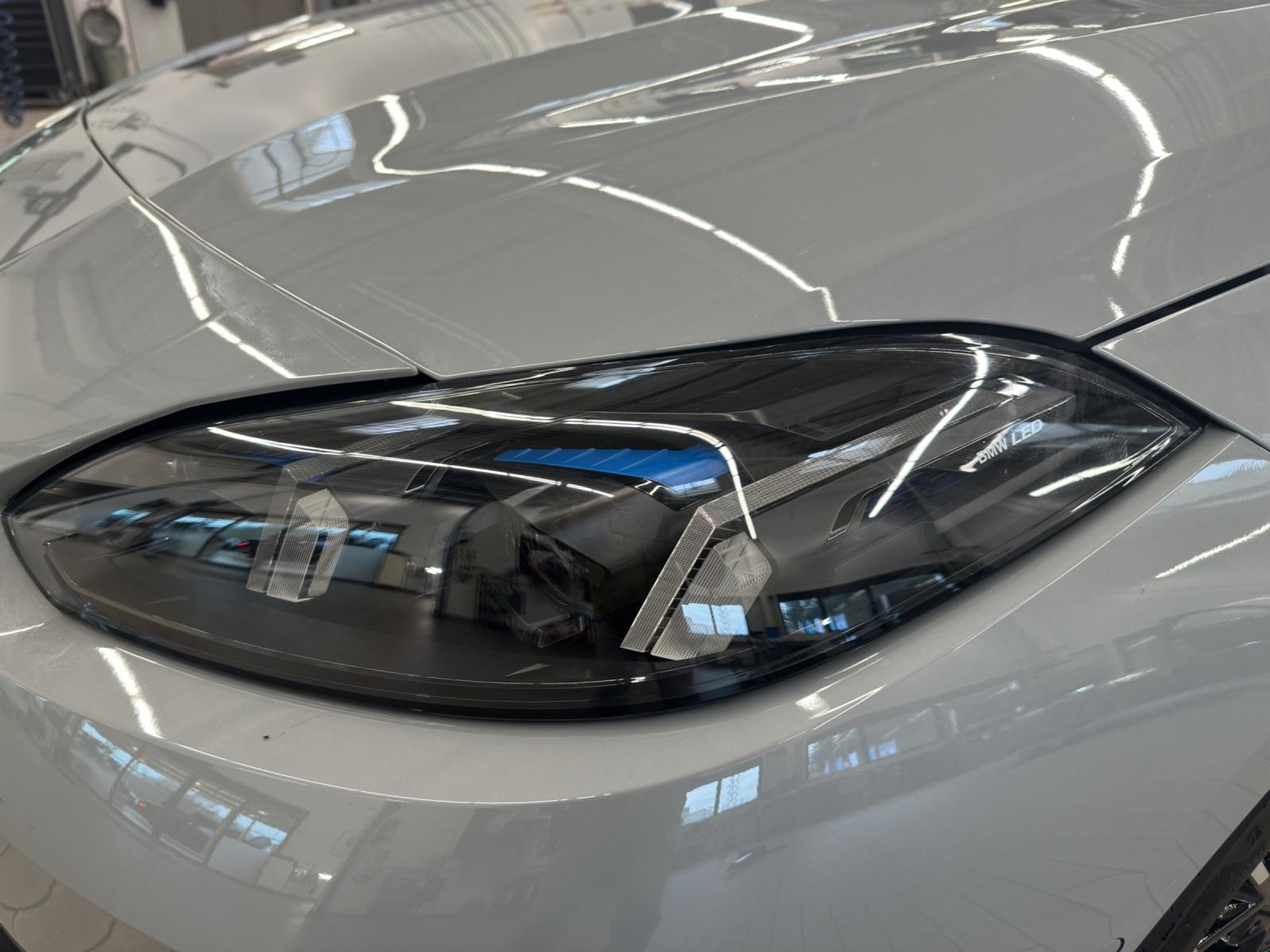 listing desktop thumbnail image 21