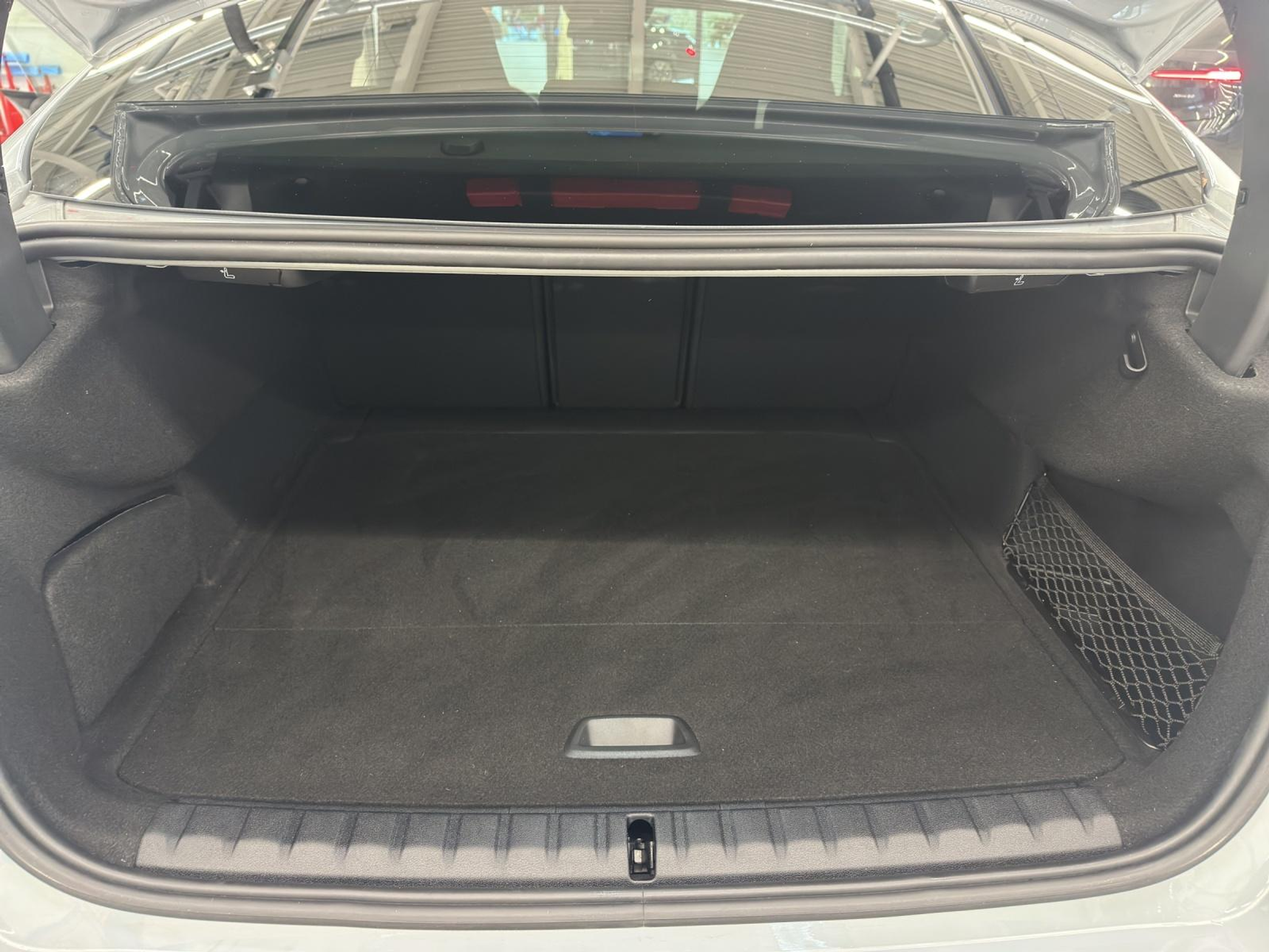 listing desktop thumbnail image 20