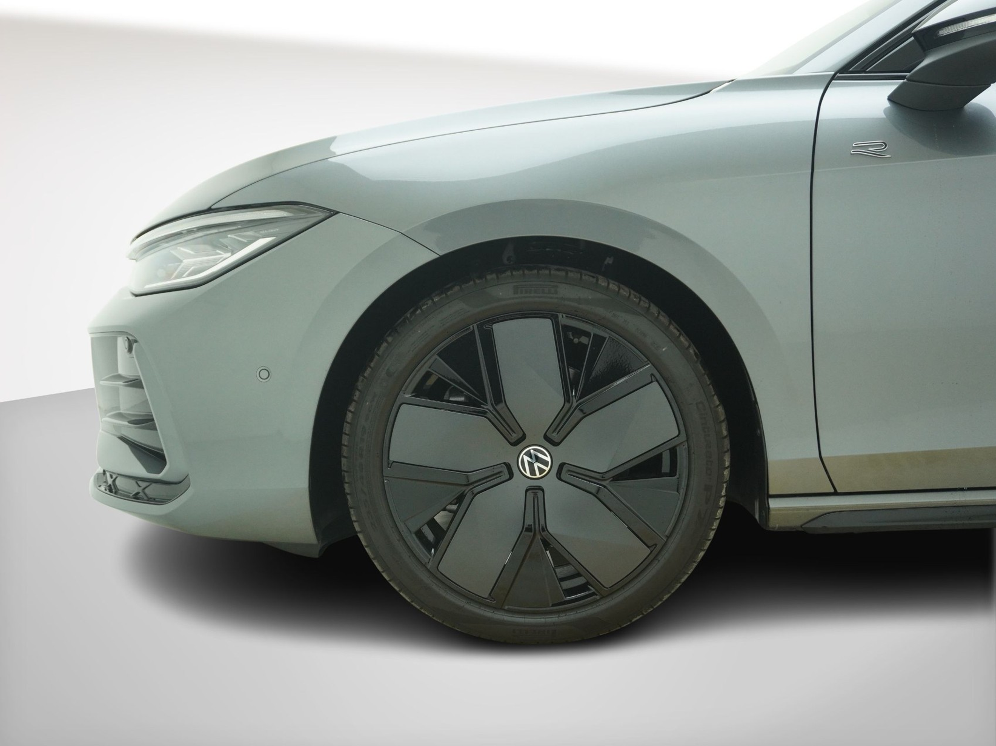 listing desktop thumbnail image 9