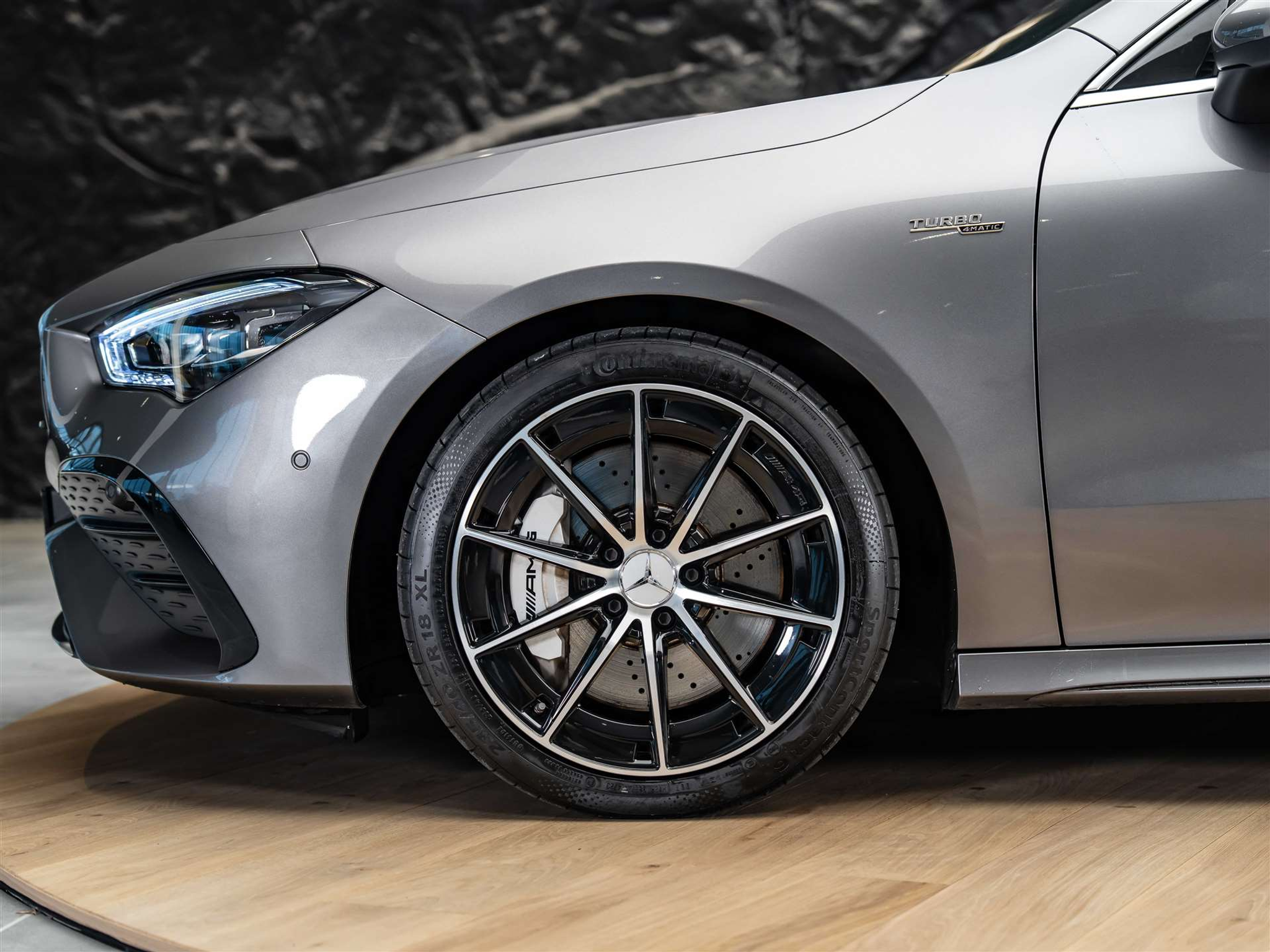 listing desktop thumbnail image 18