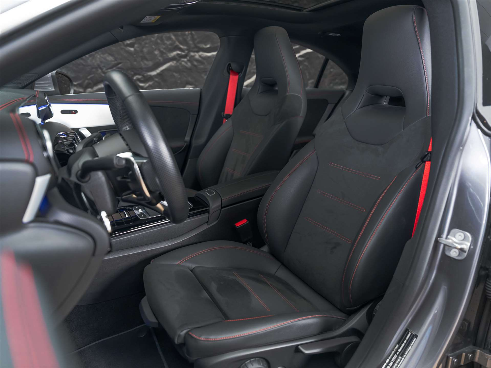 listing desktop thumbnail image 9