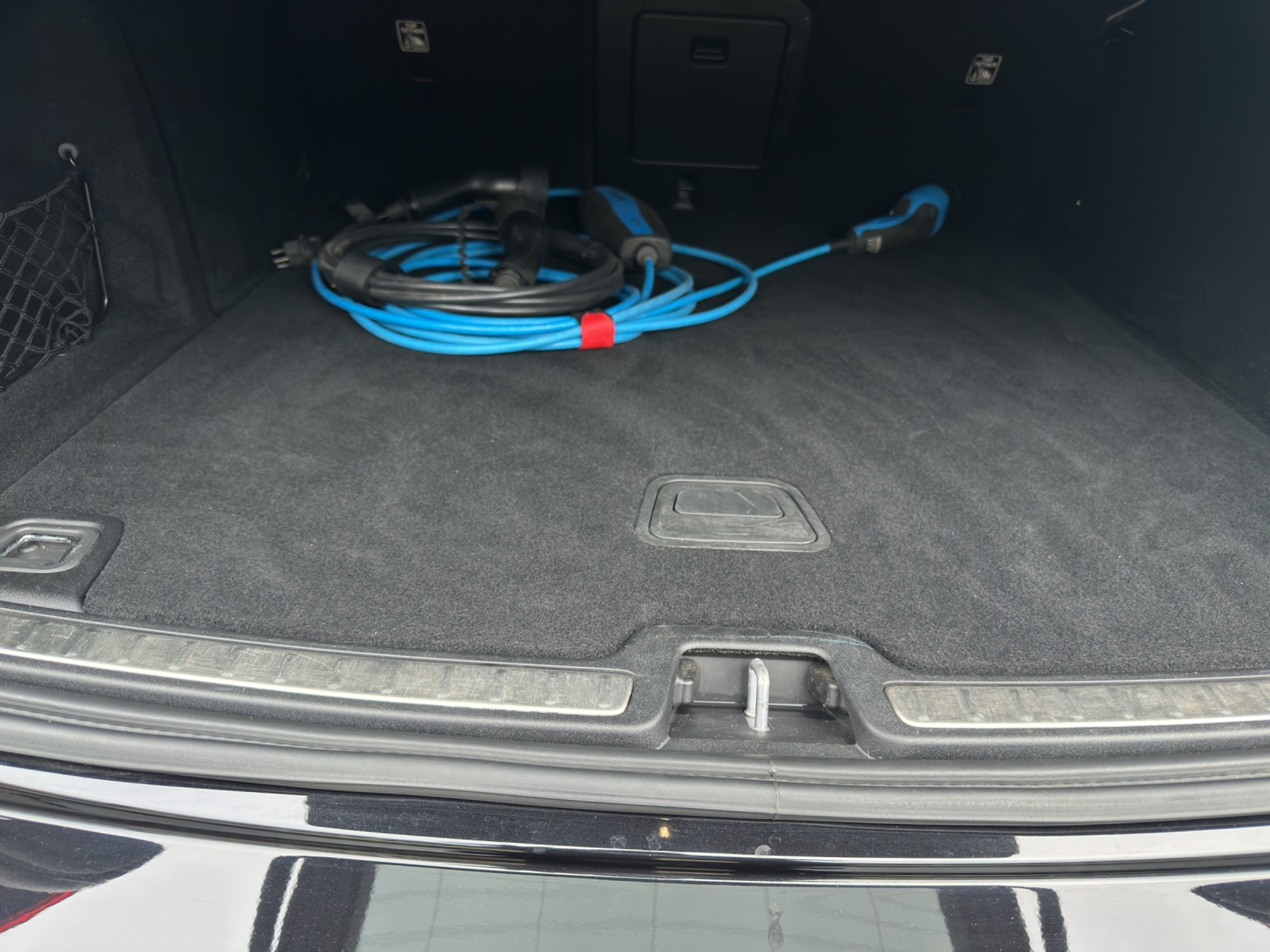 listing desktop thumbnail image 17