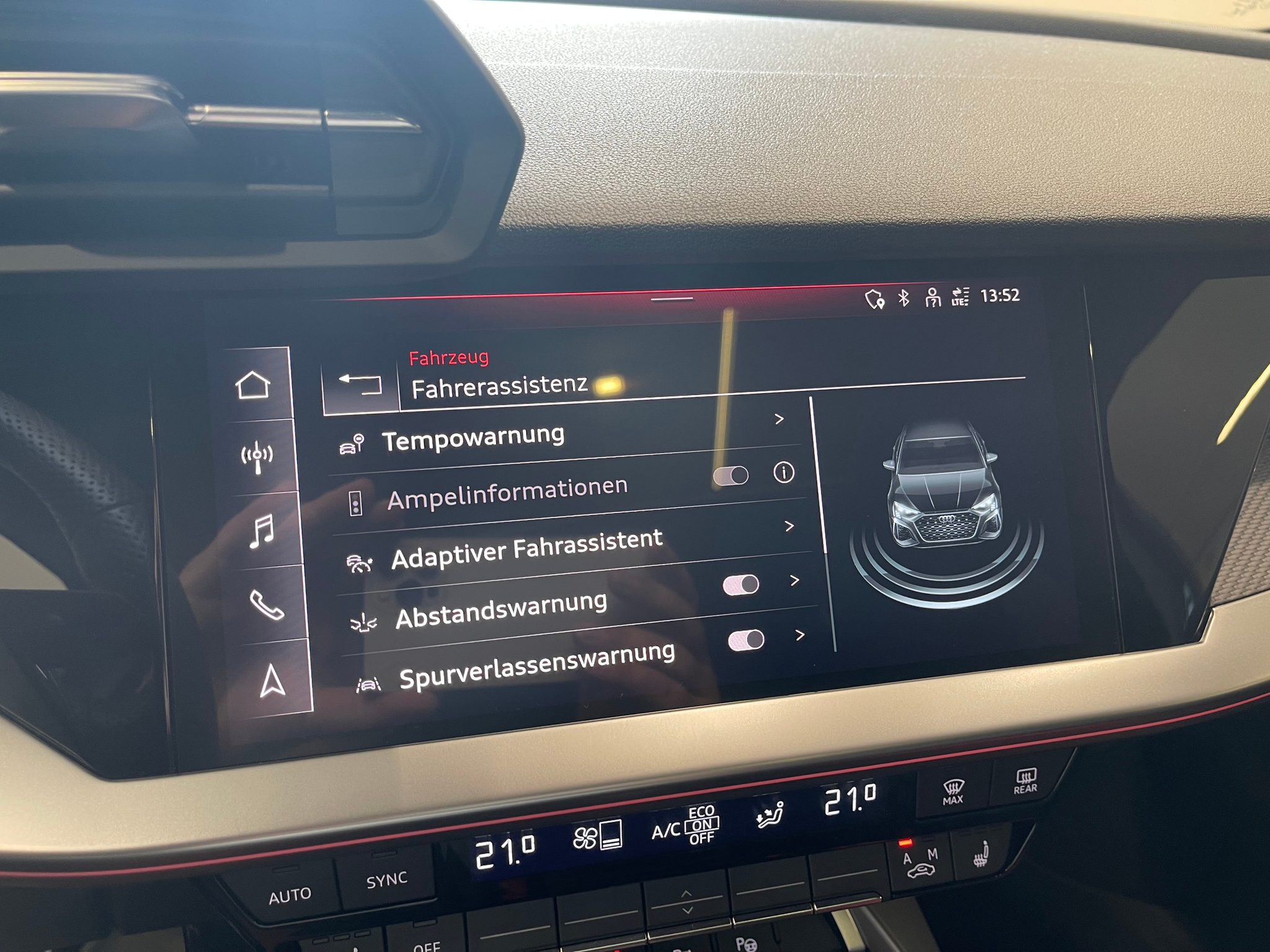 listing desktop thumbnail image 19