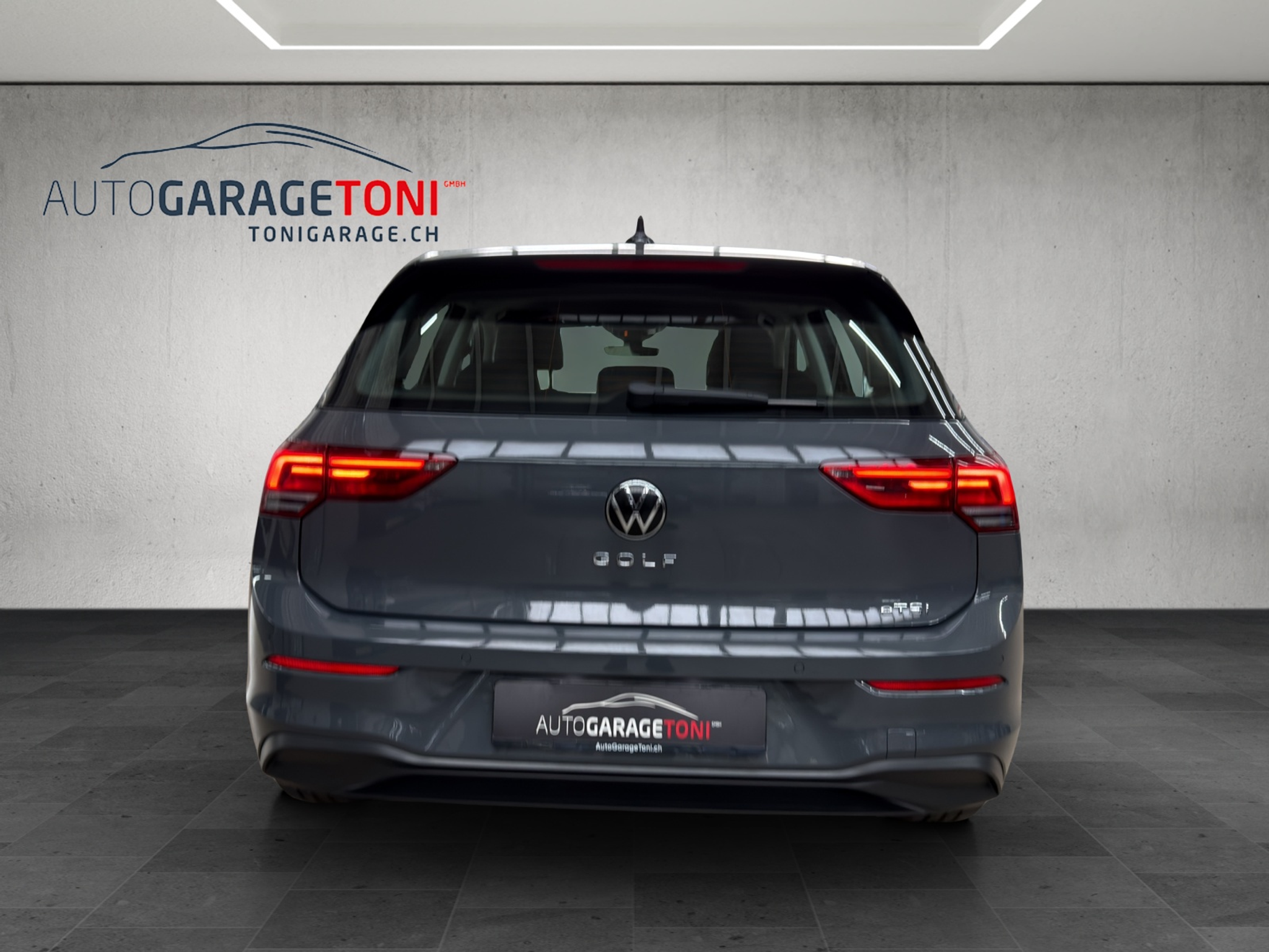 listing desktop thumbnail image 7