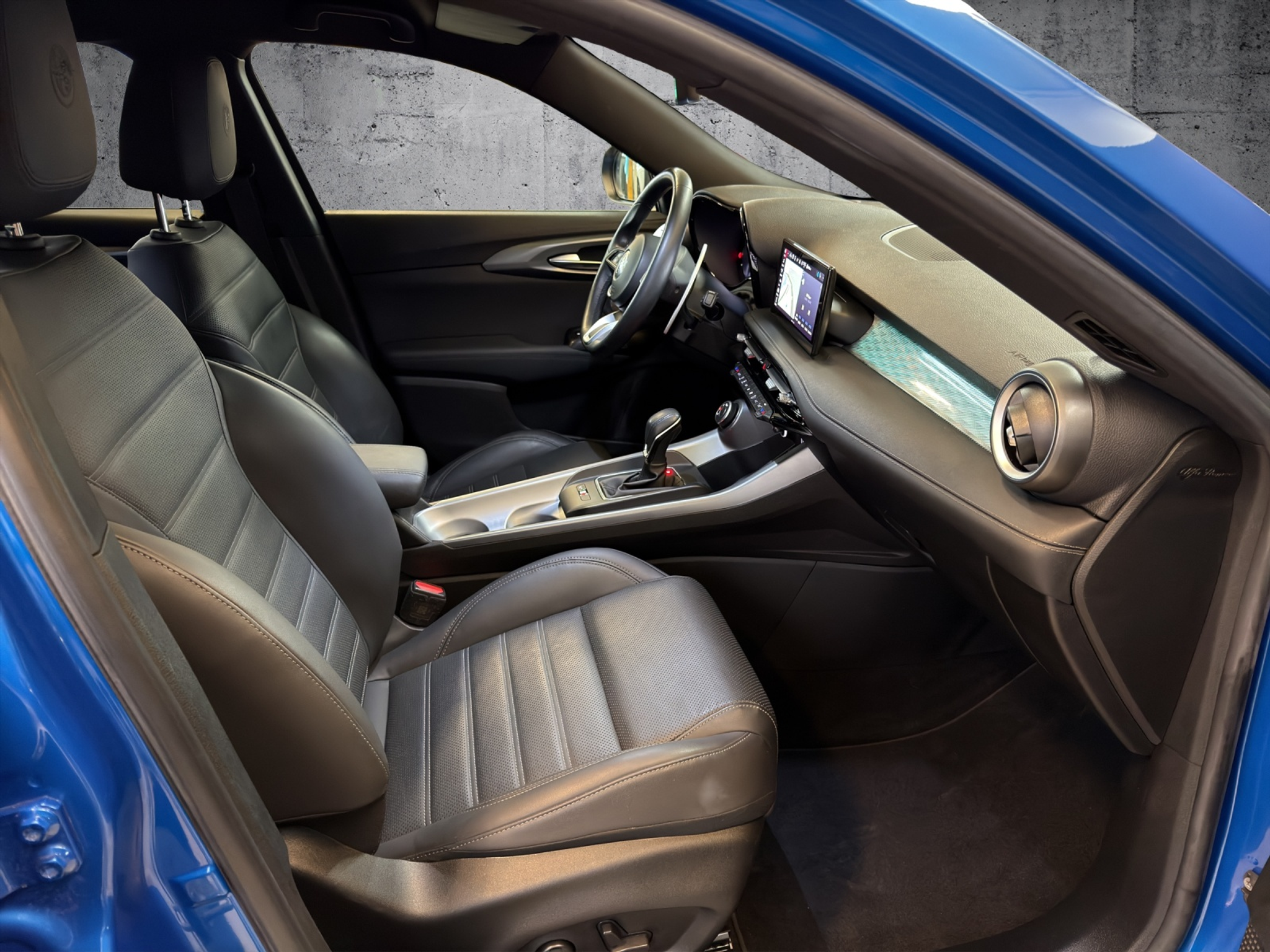 listing desktop thumbnail image 23