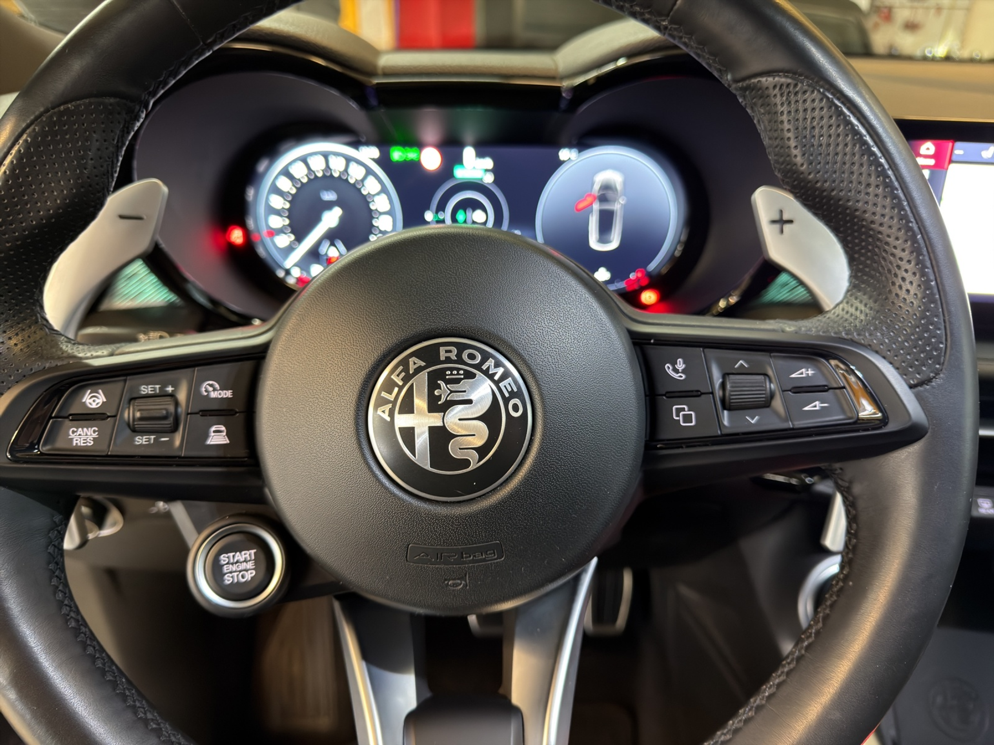 listing desktop thumbnail image 27