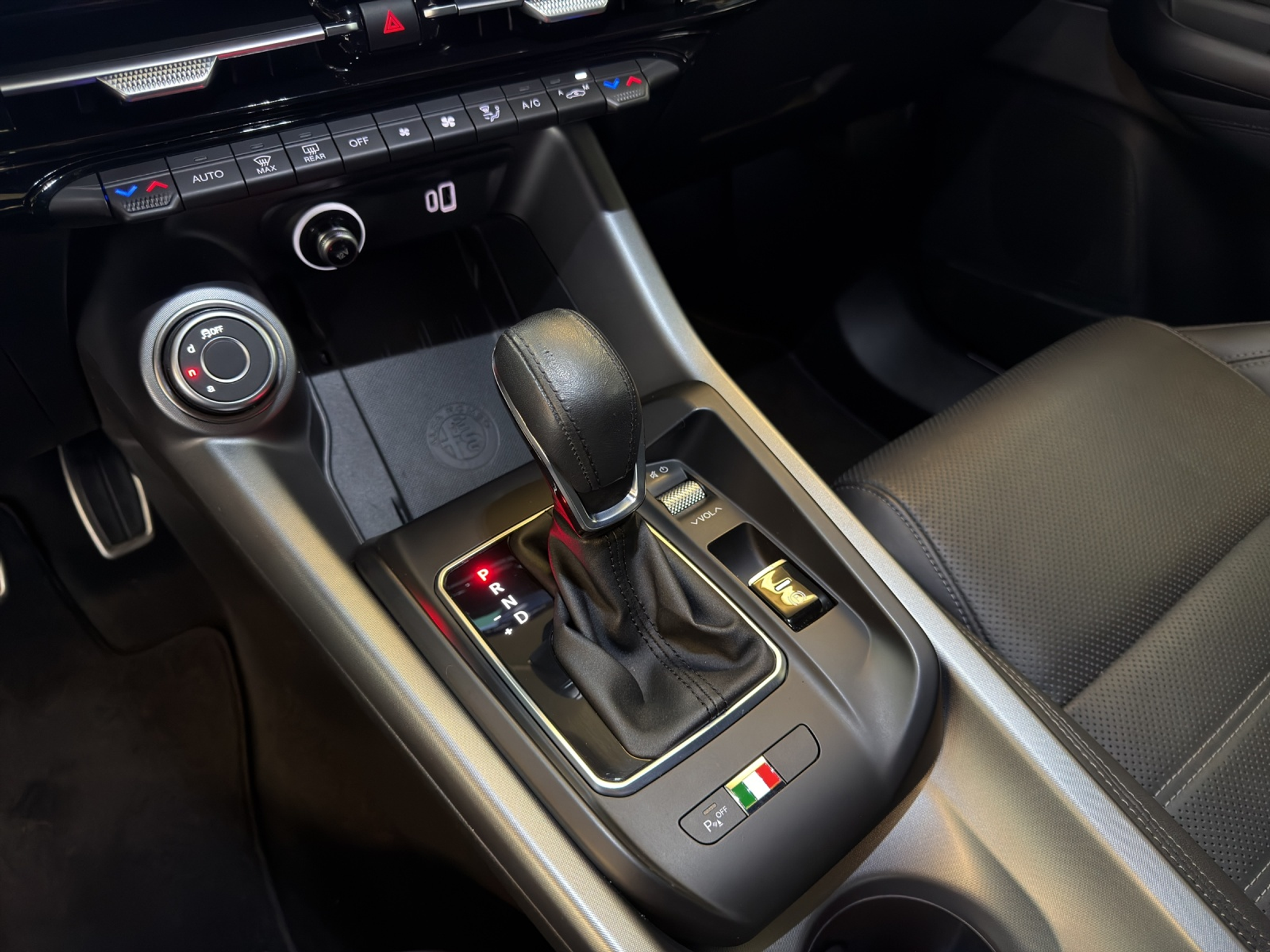 listing desktop thumbnail image 26