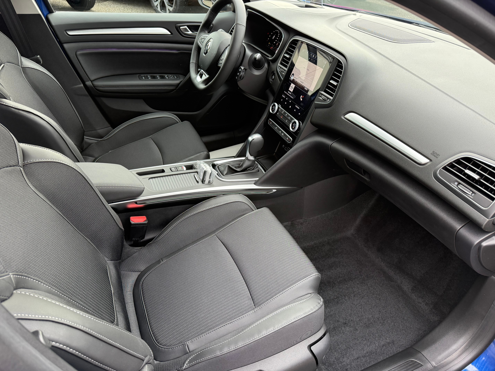 listing desktop thumbnail image 9