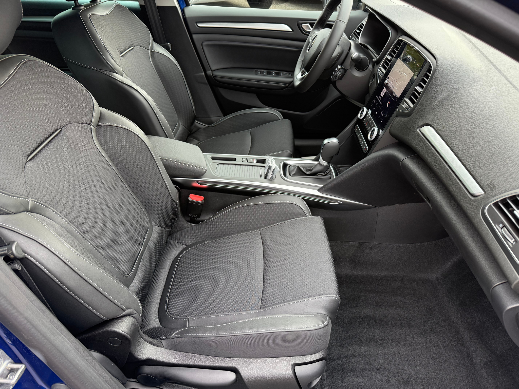 listing desktop thumbnail image 10