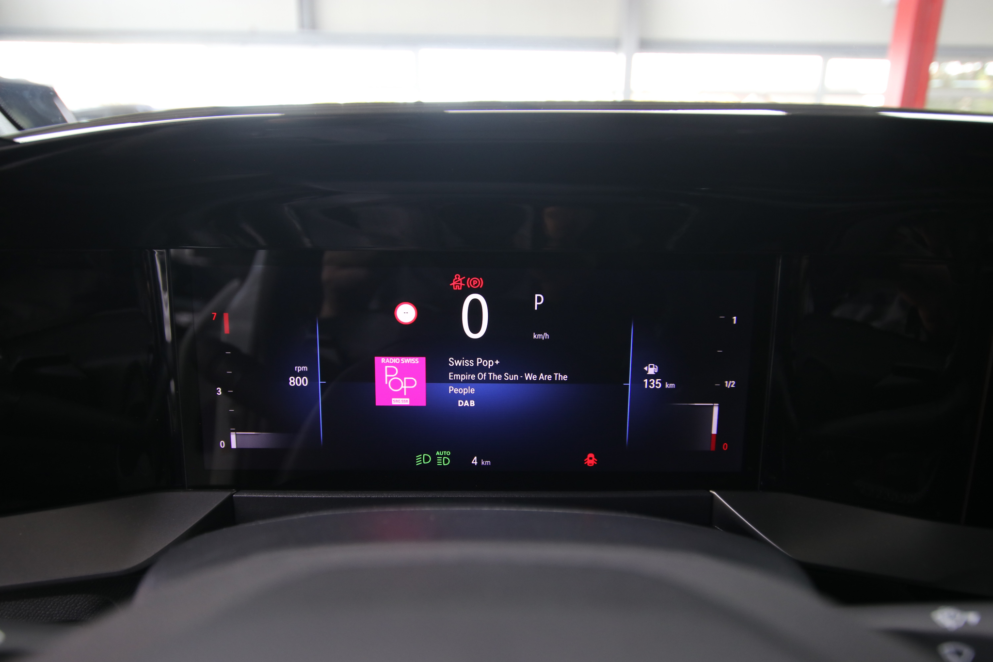 listing desktop thumbnail image 17