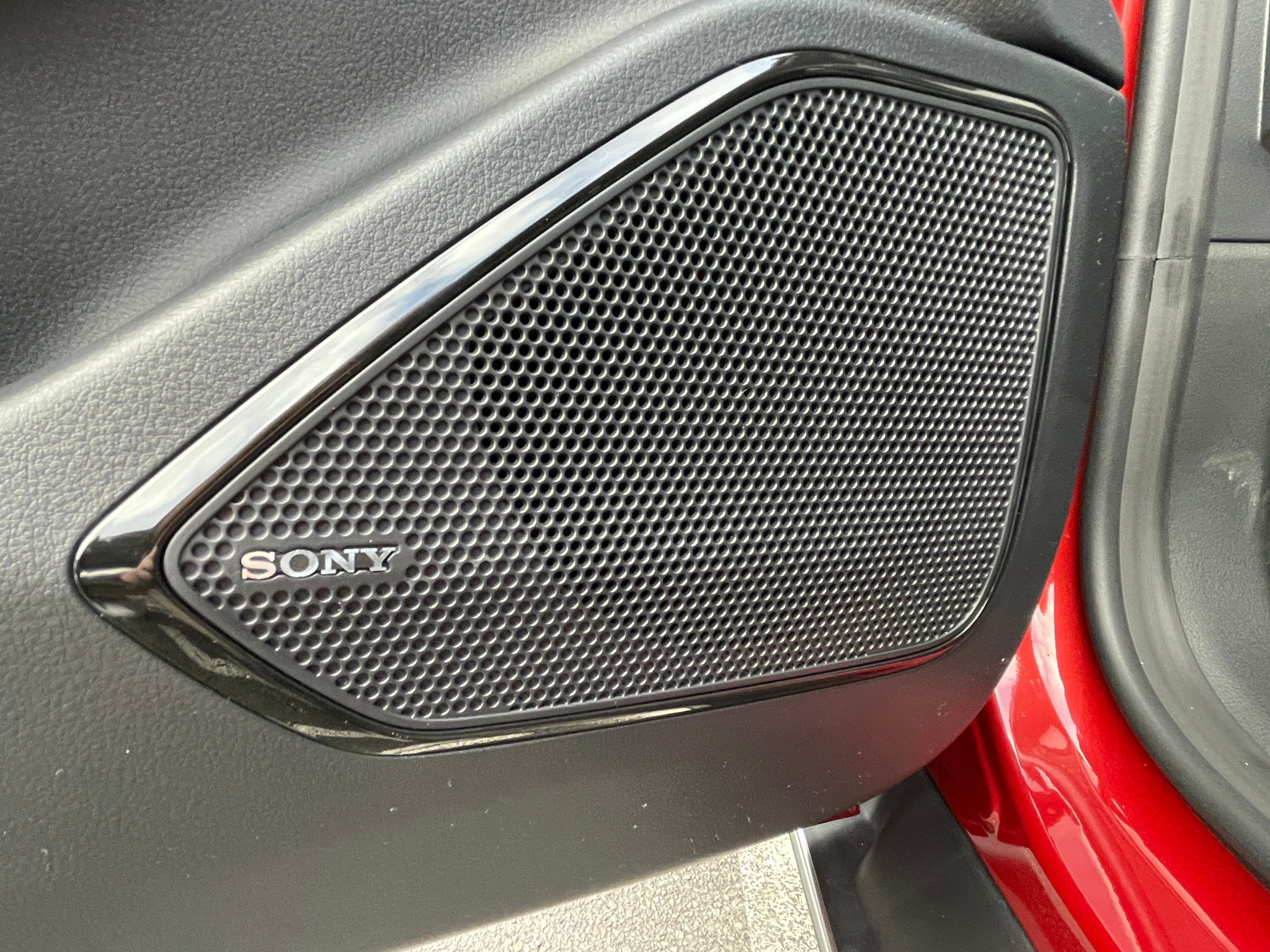 listing desktop thumbnail image 12