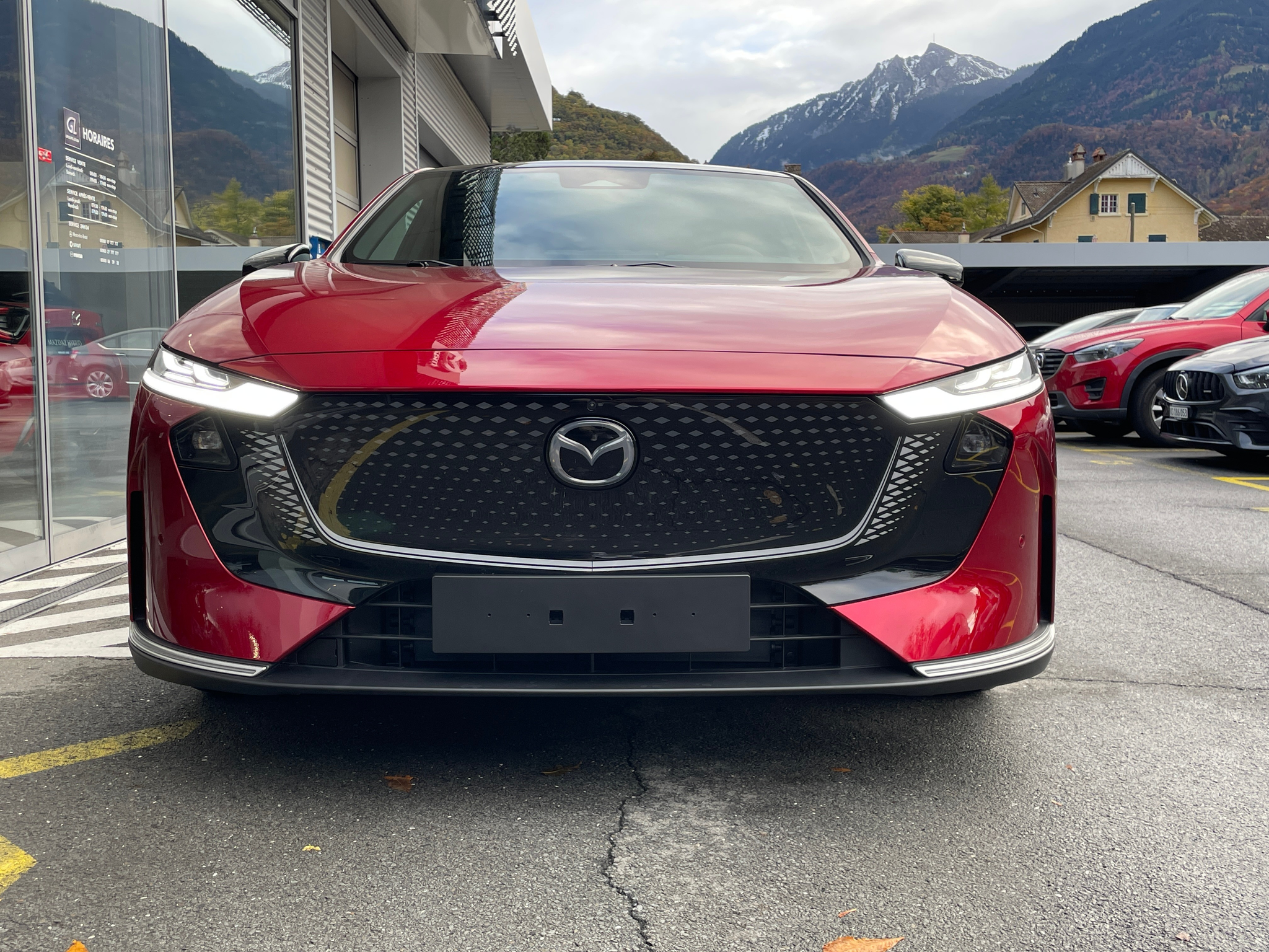 listing desktop thumbnail image 2