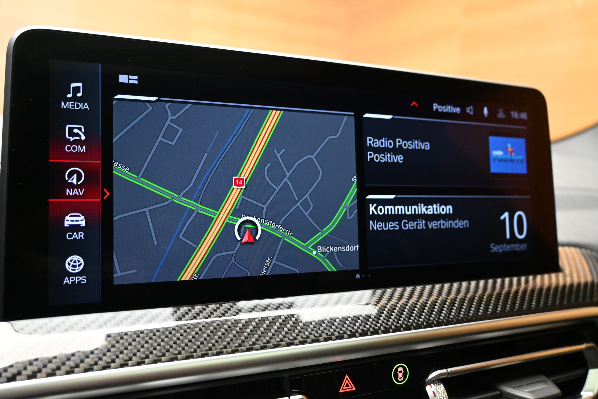 listing desktop thumbnail image 15