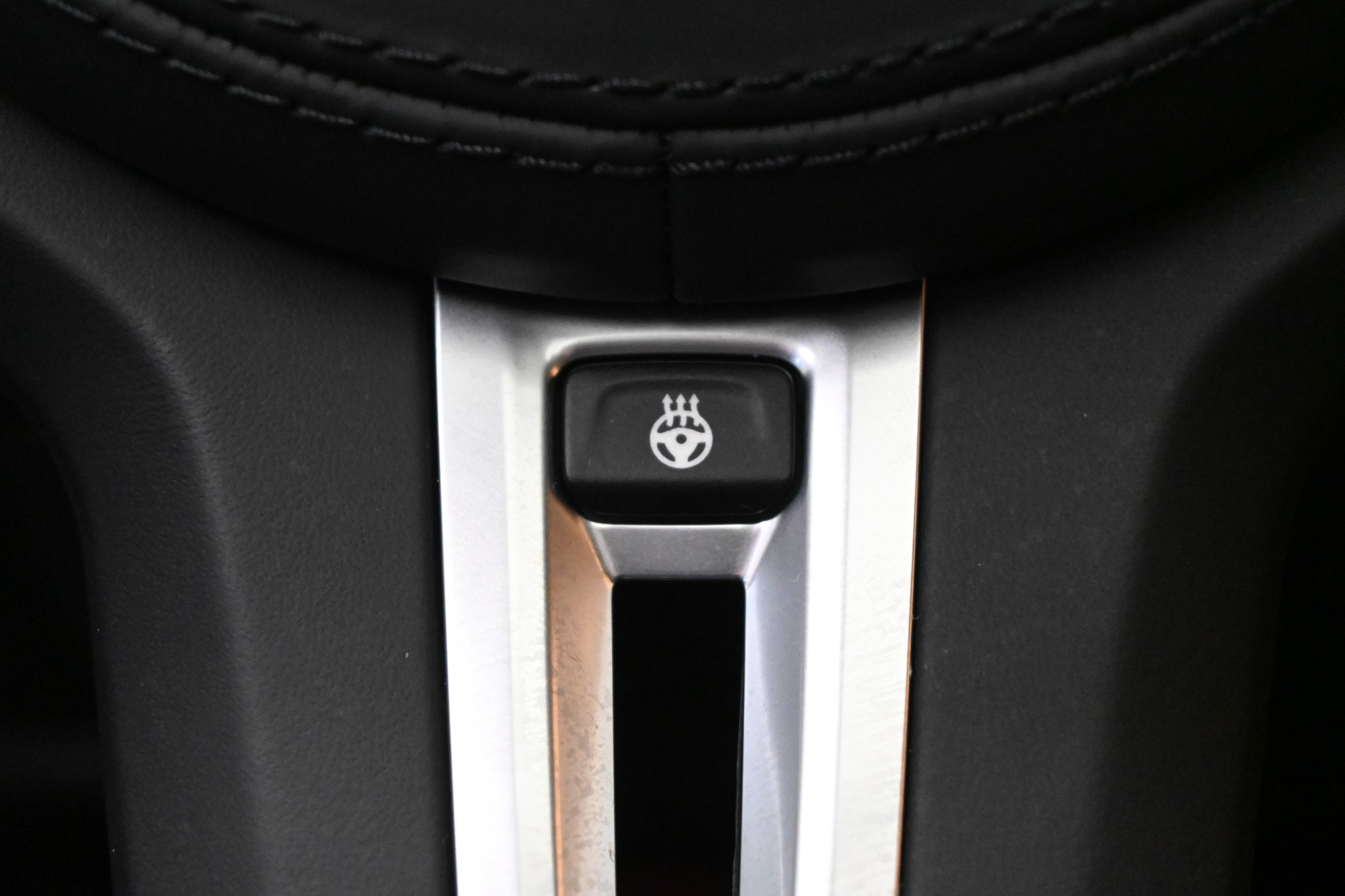 listing desktop thumbnail image 12