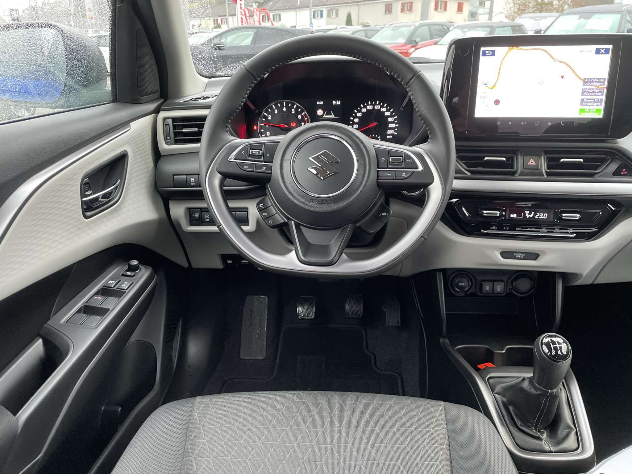 listing desktop thumbnail image 3