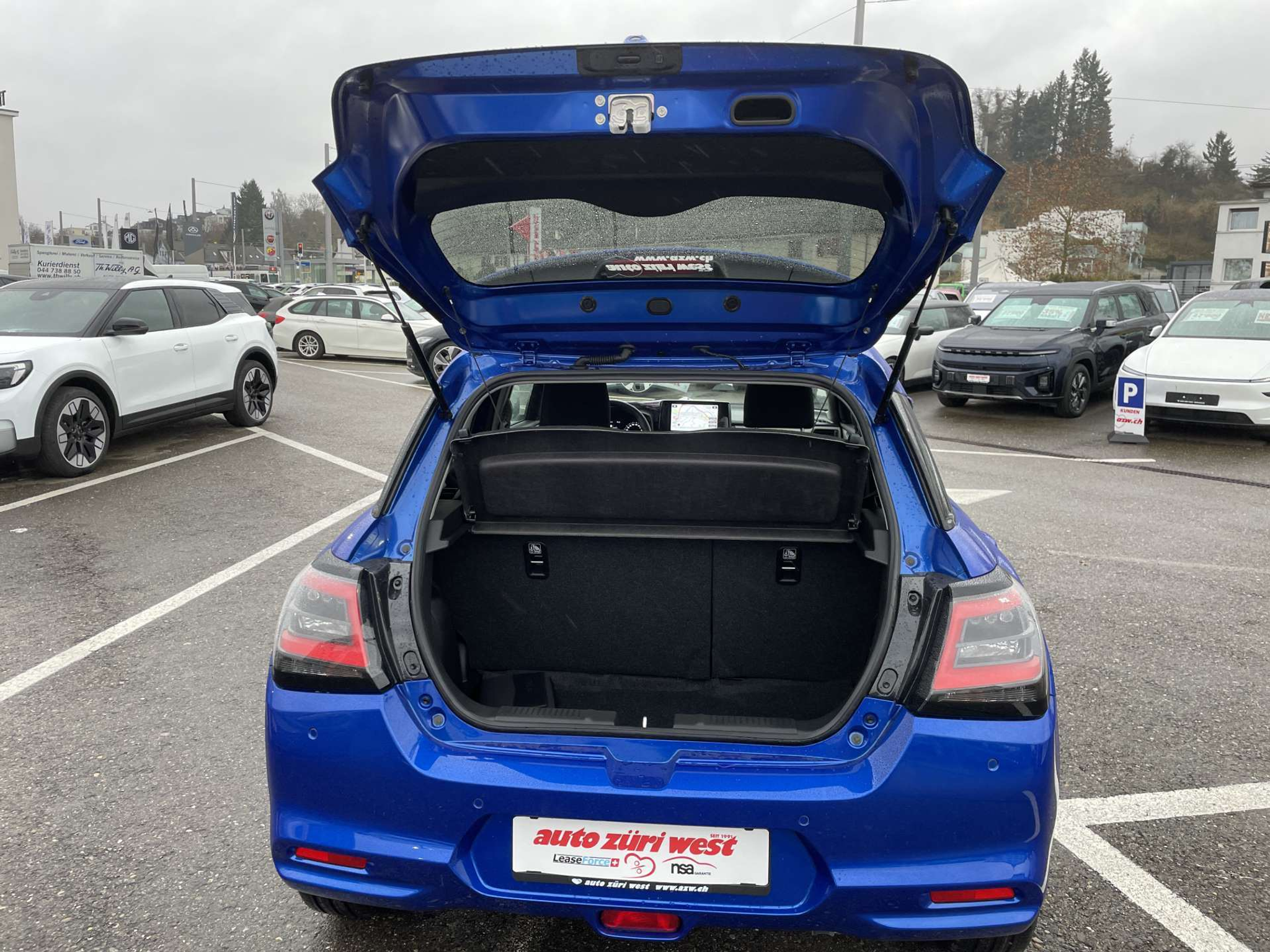 listing desktop thumbnail image 6