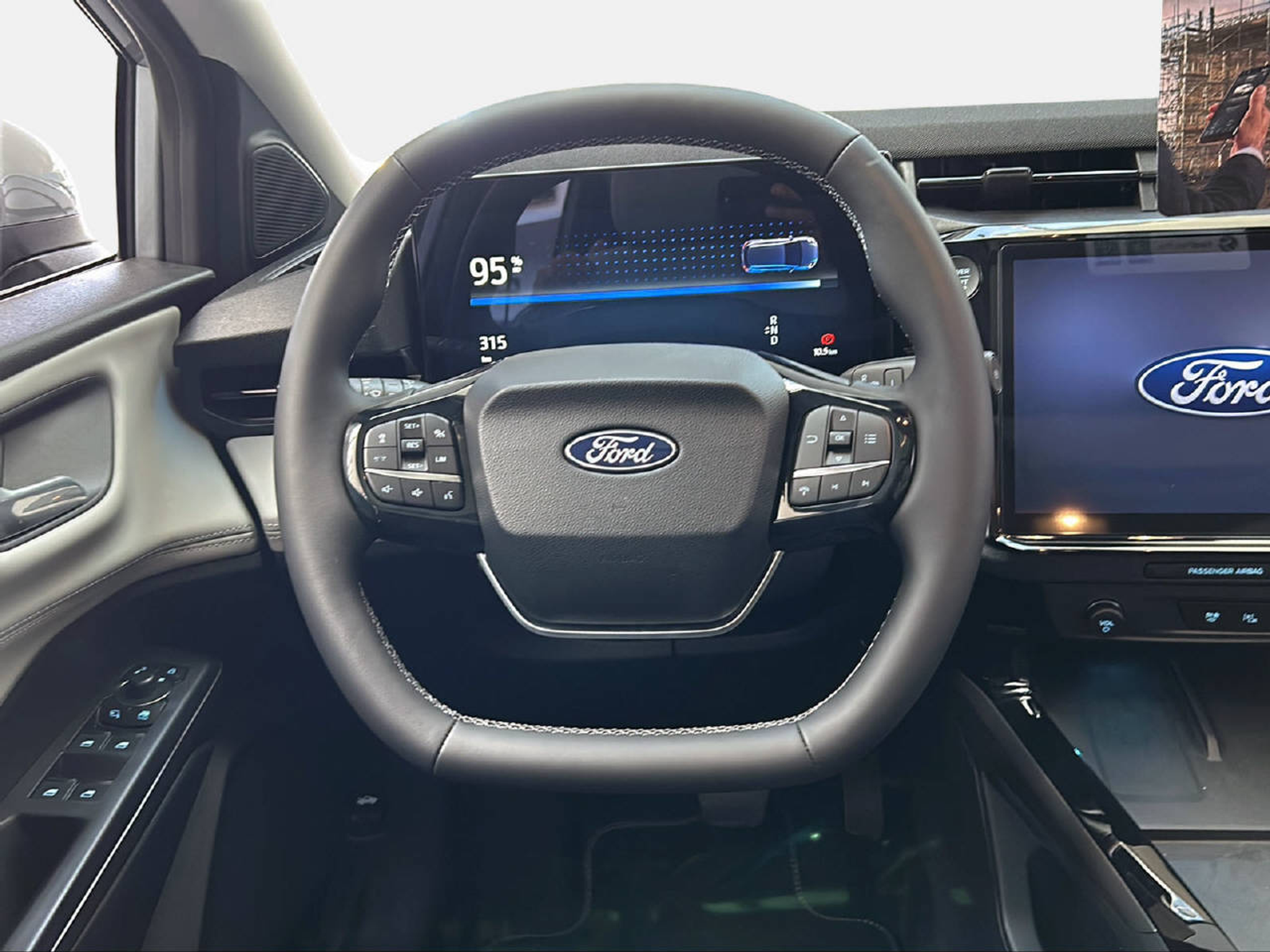 listing desktop thumbnail image 9