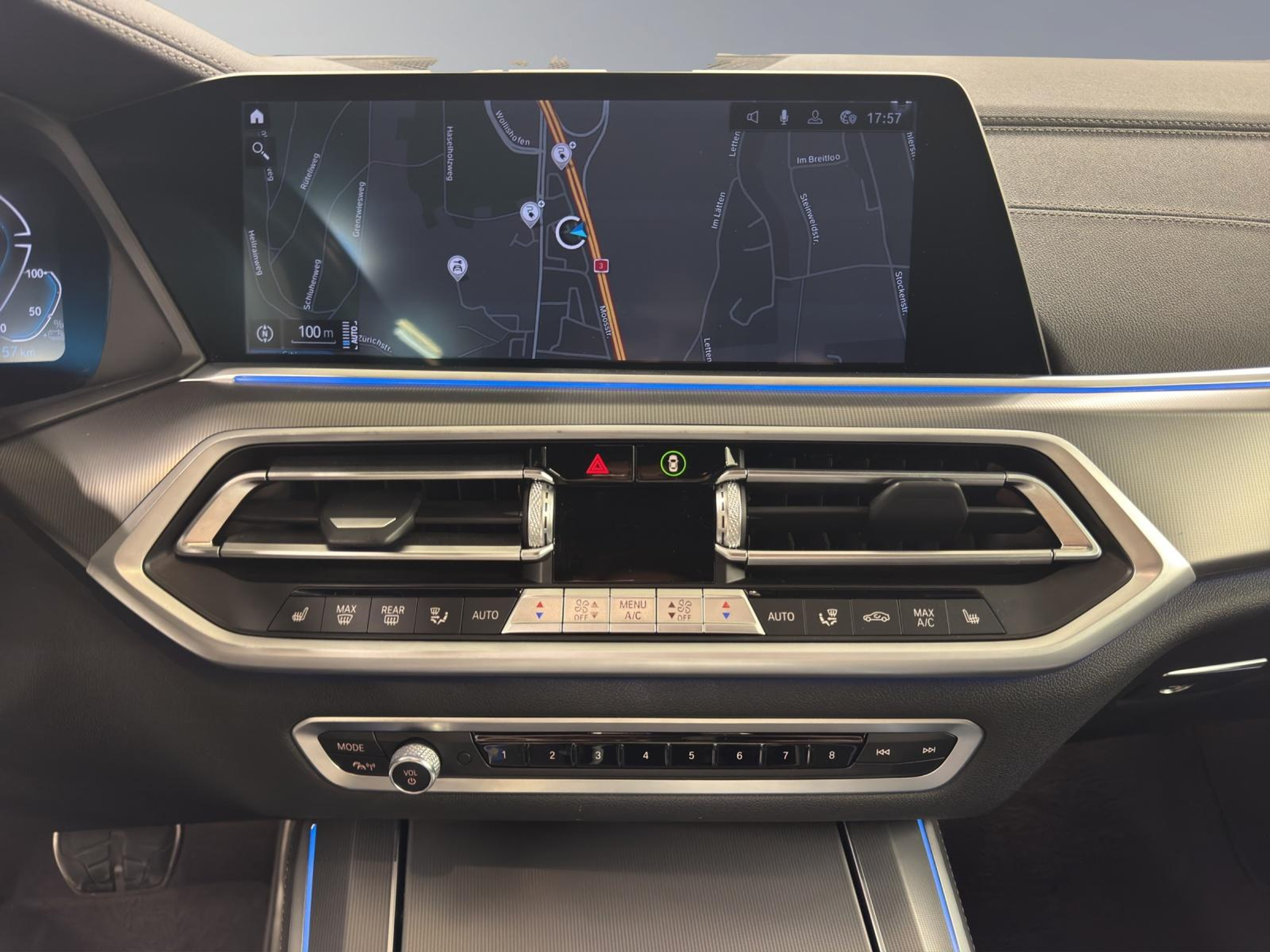 listing desktop thumbnail image 16