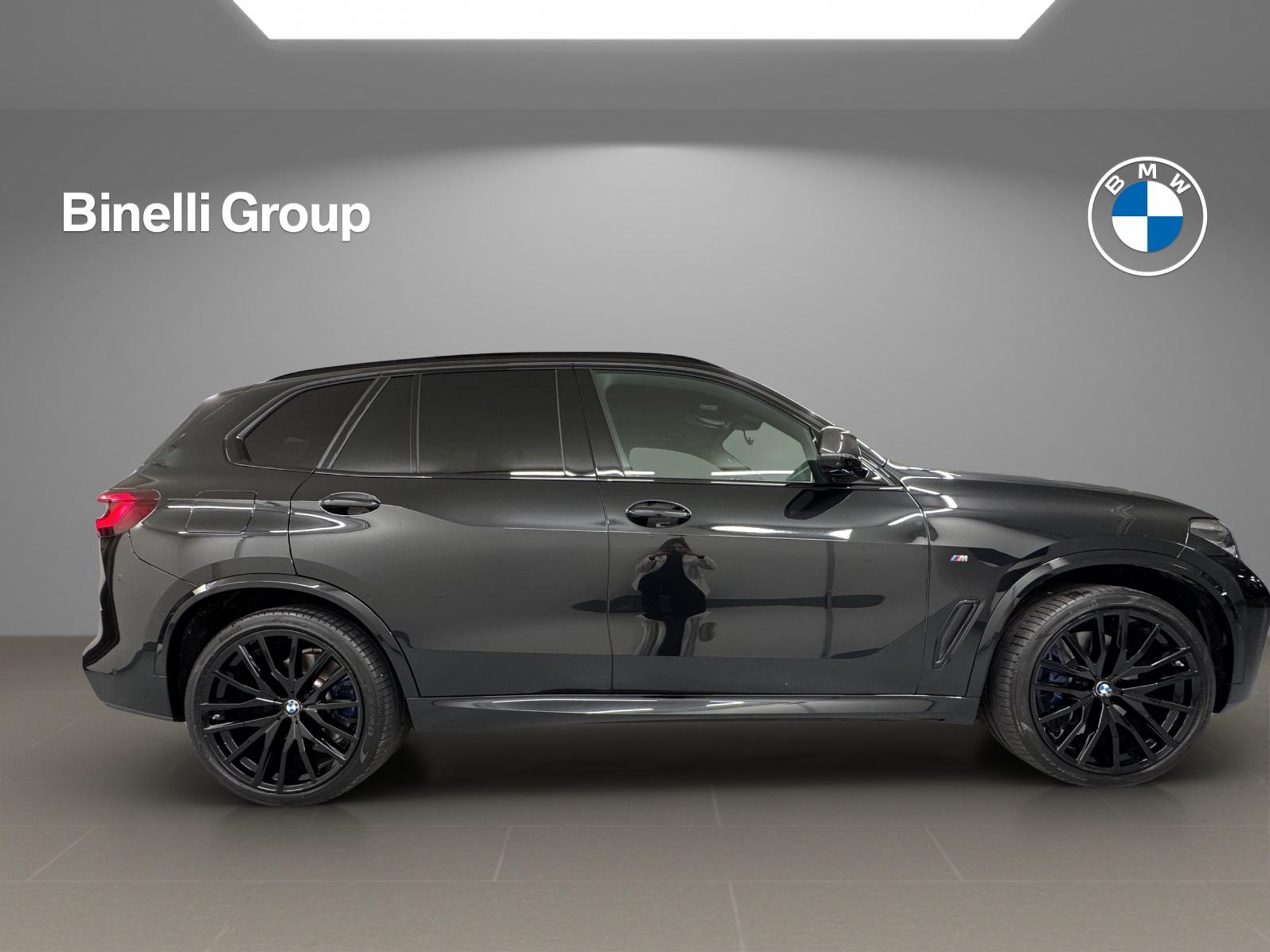 listing desktop thumbnail image 5