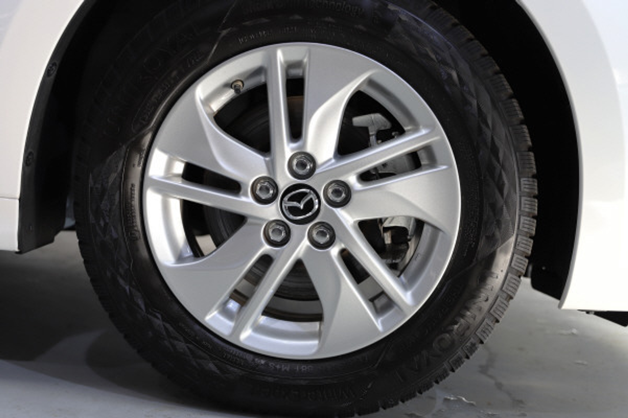 listing desktop thumbnail image 12