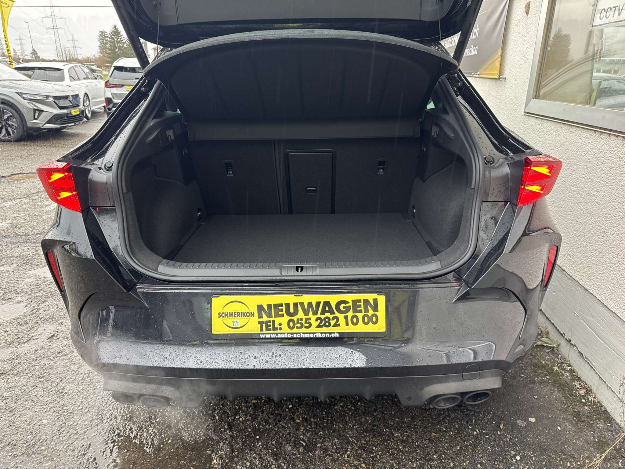 listing desktop thumbnail image 8