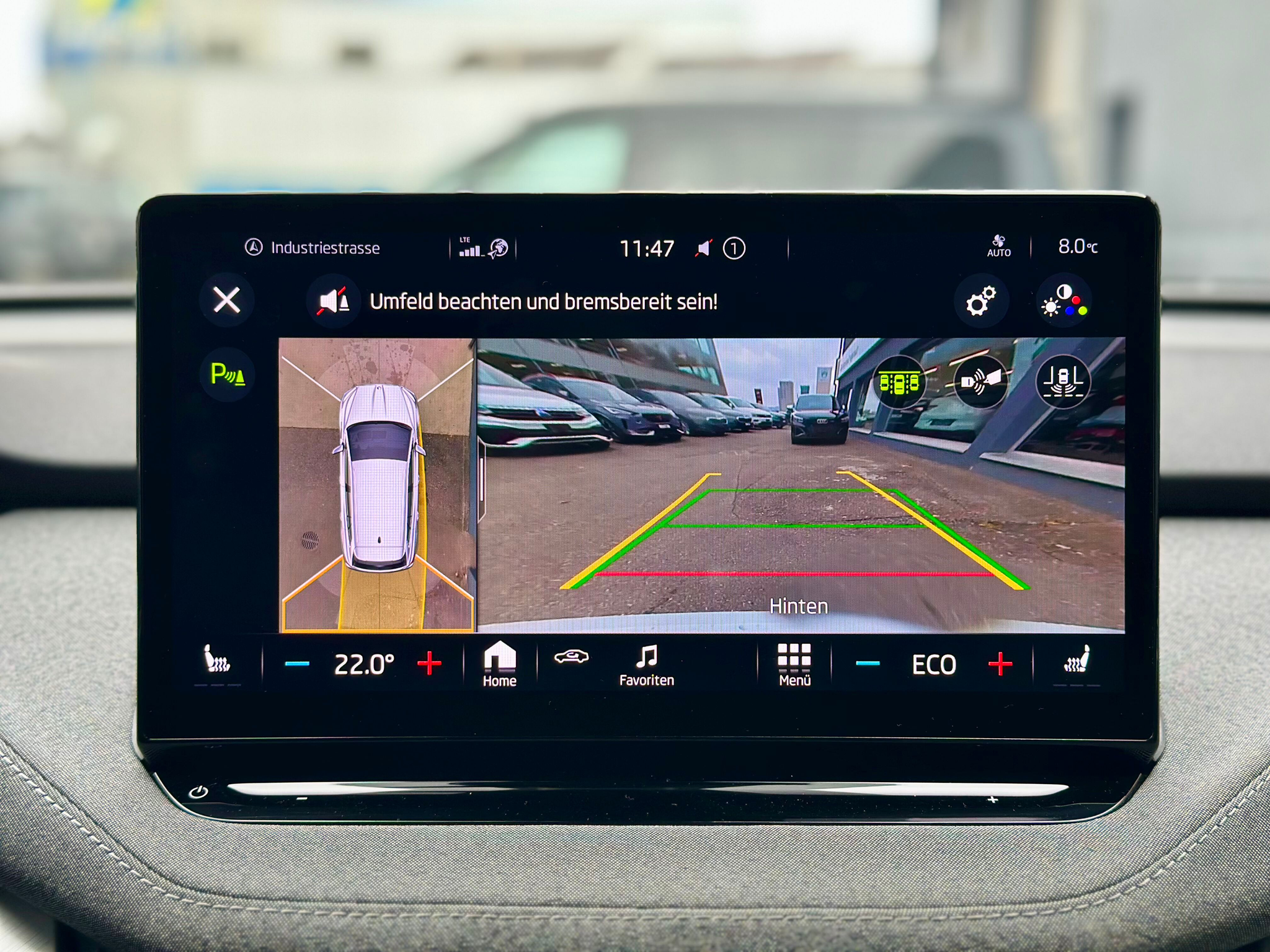 listing desktop thumbnail image 13