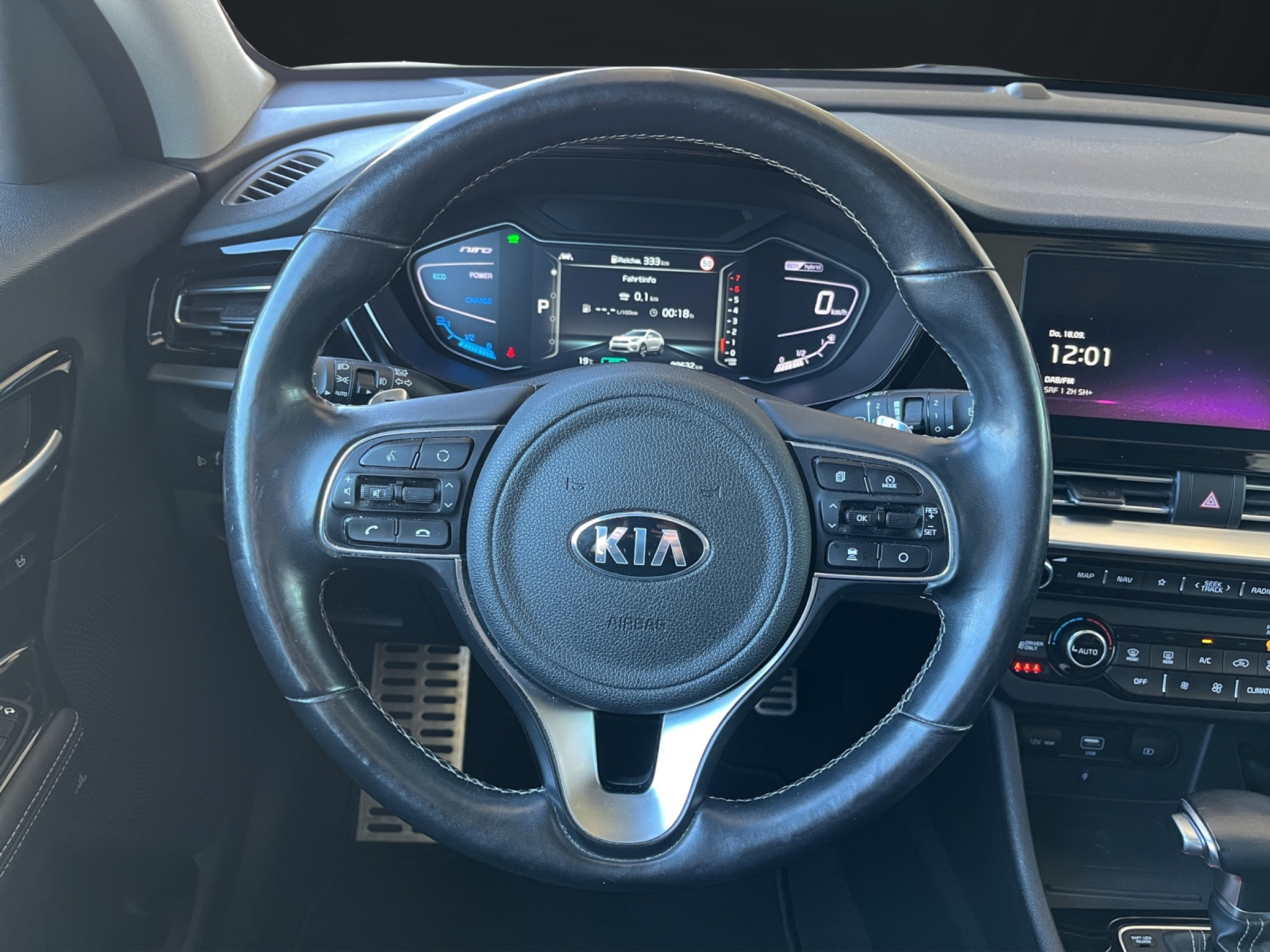 listing desktop thumbnail image 9