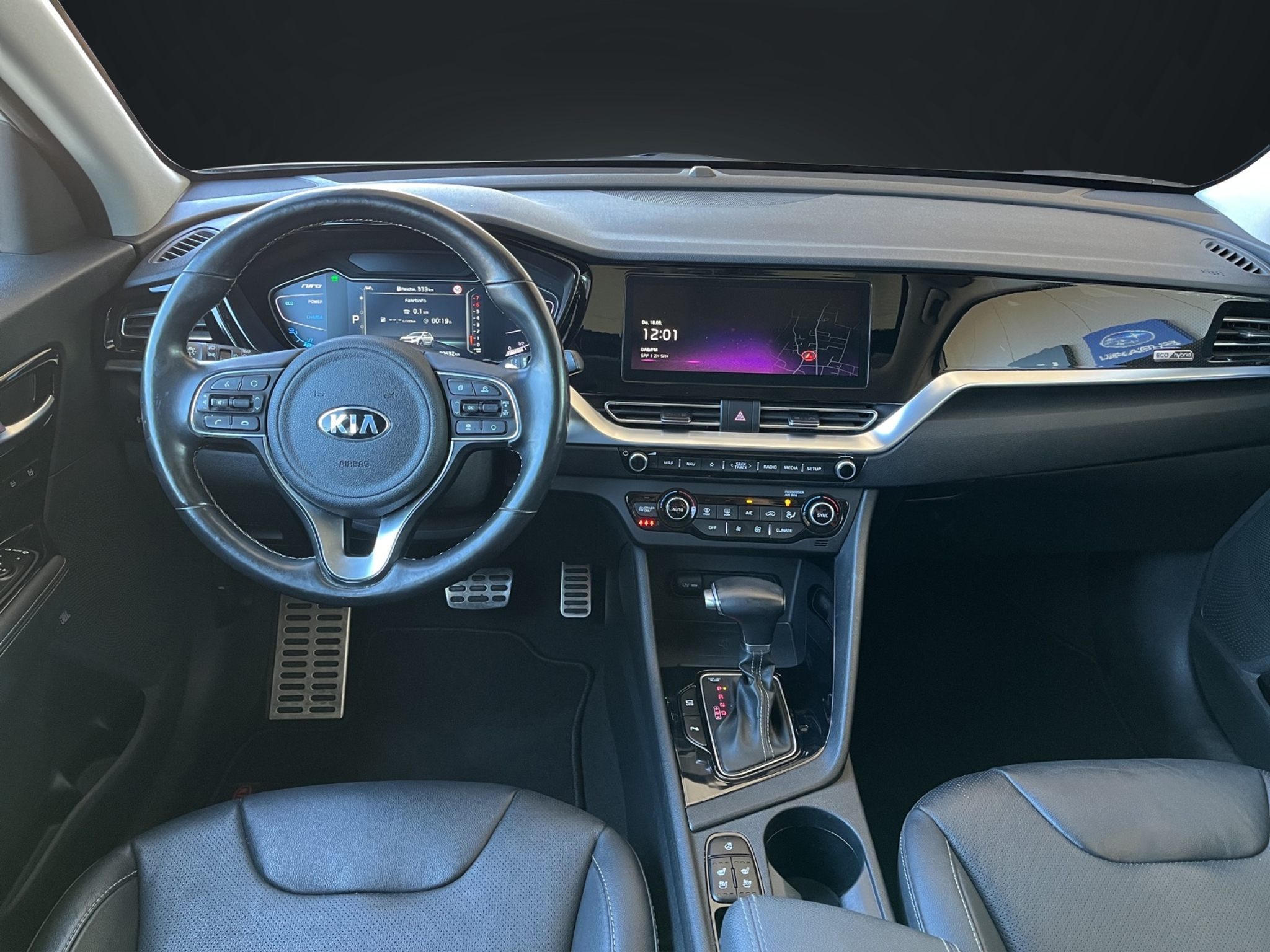 listing desktop thumbnail image 11