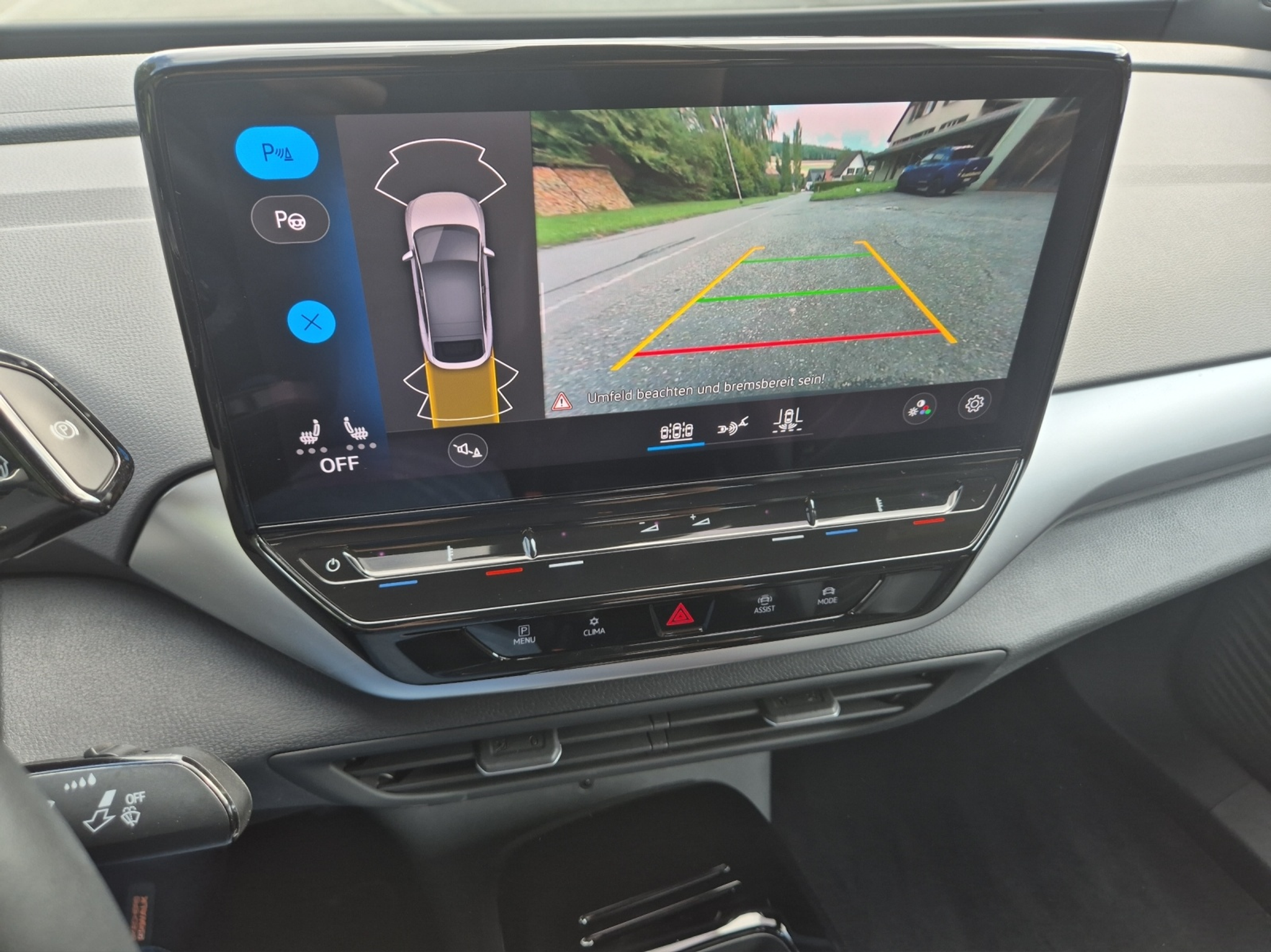 listing desktop thumbnail image 17