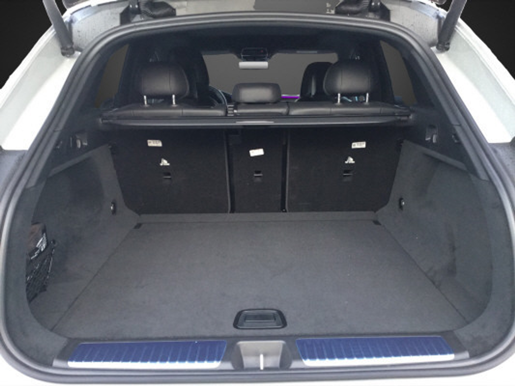 listing desktop thumbnail image 11