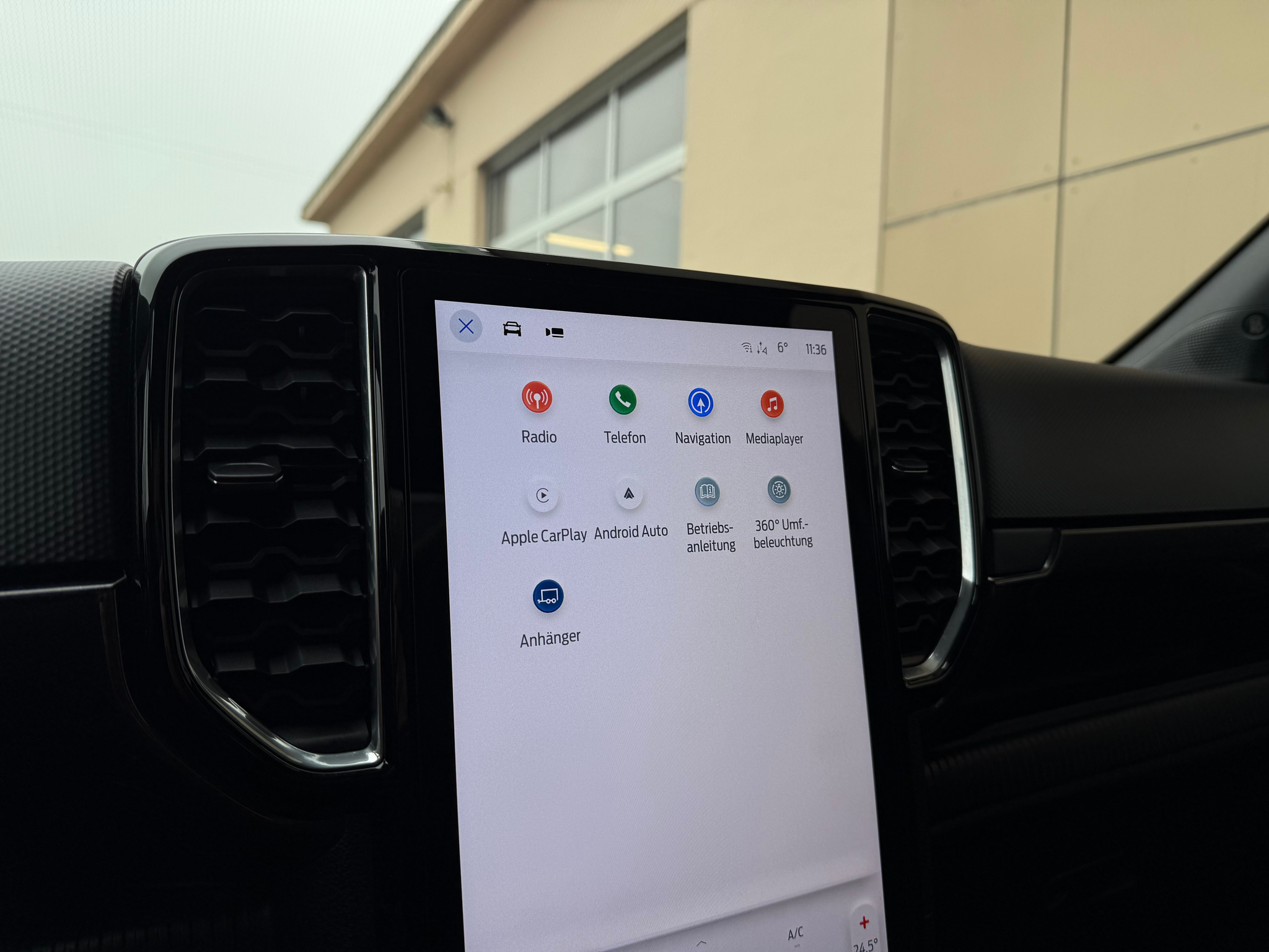 listing desktop thumbnail image 22