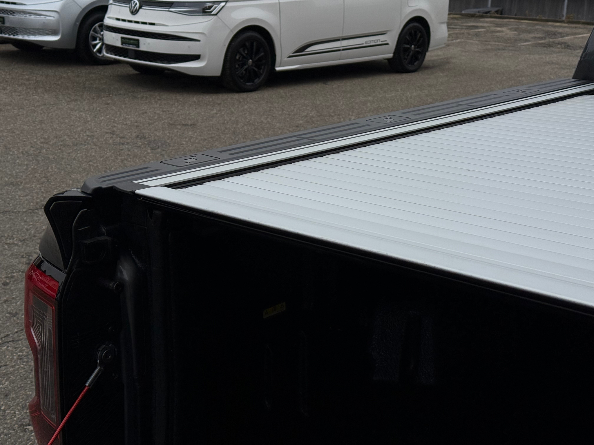 listing desktop thumbnail image 31