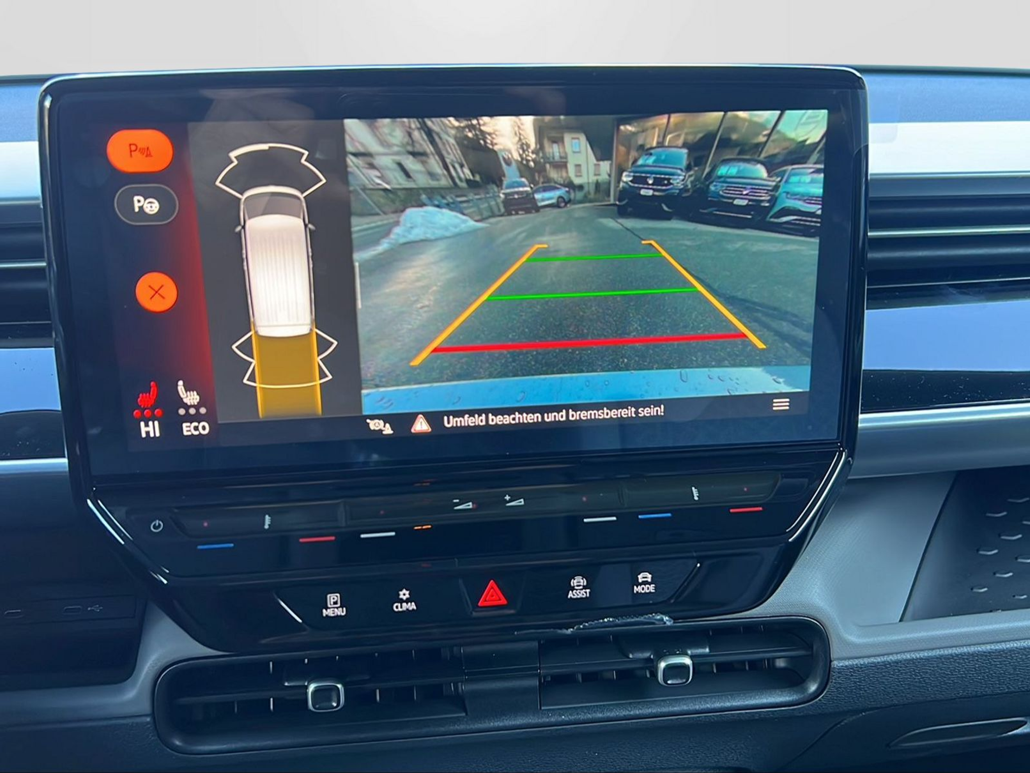 listing desktop thumbnail image 13