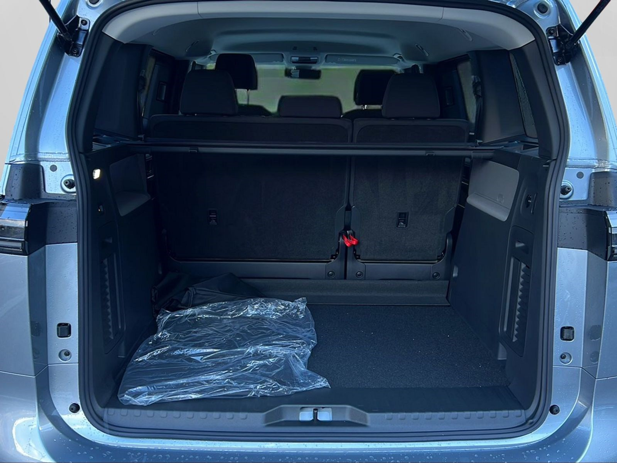 listing desktop thumbnail image 9