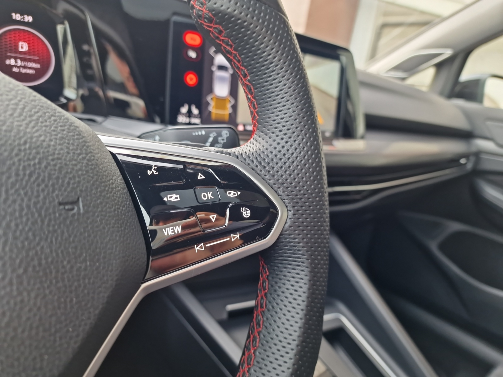 listing desktop thumbnail image 15