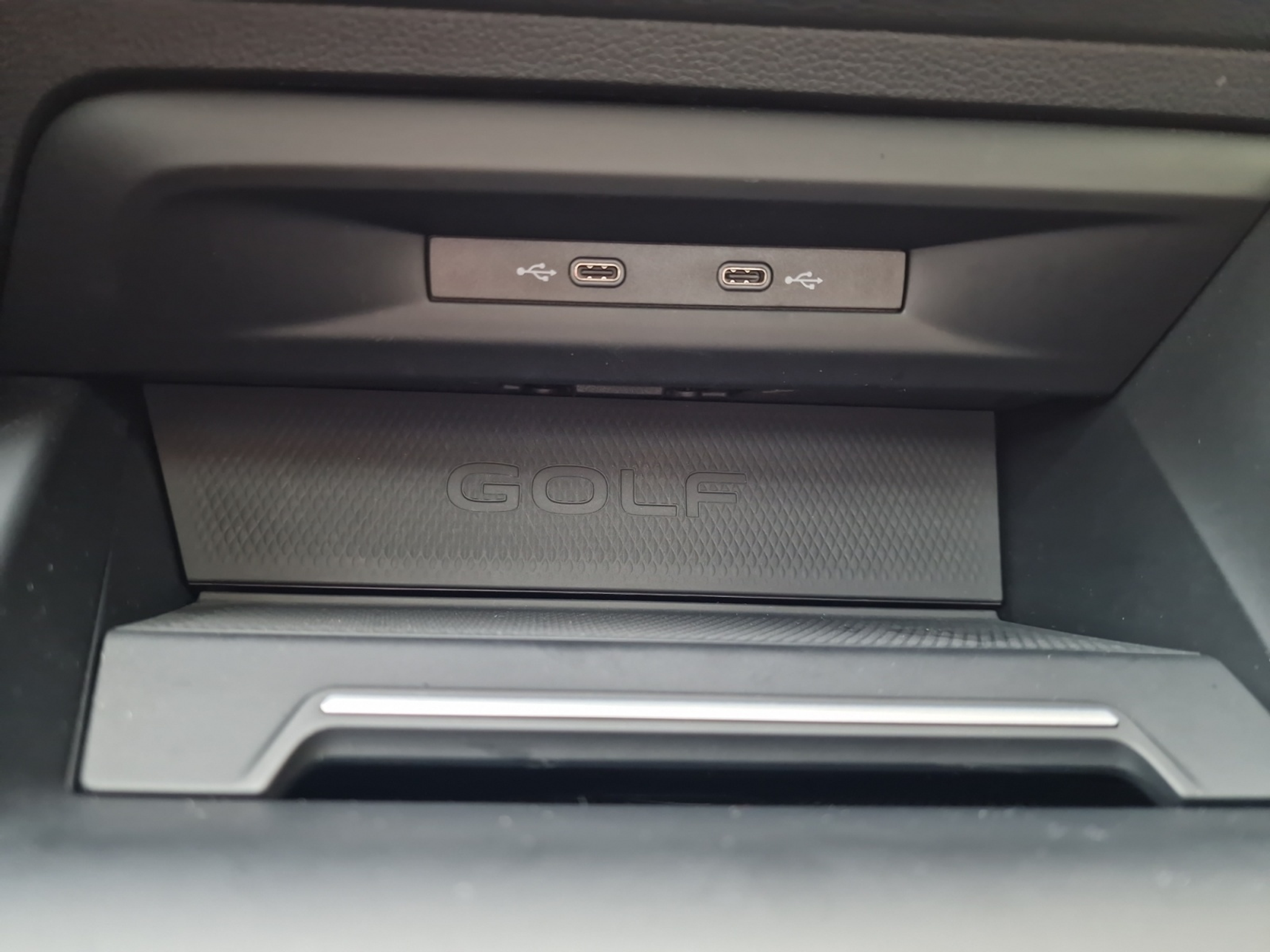 listing desktop thumbnail image 19