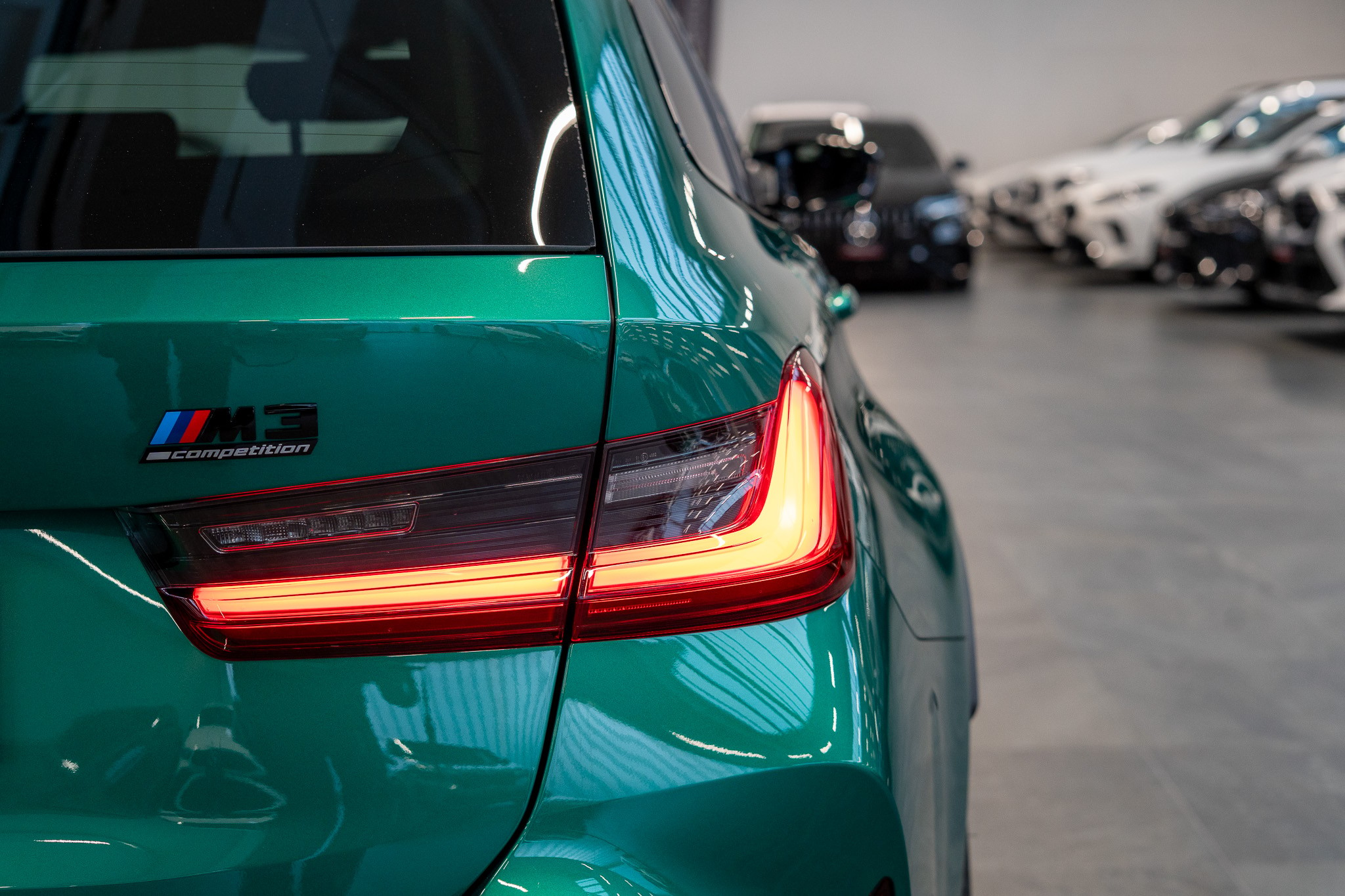 listing desktop thumbnail image 8