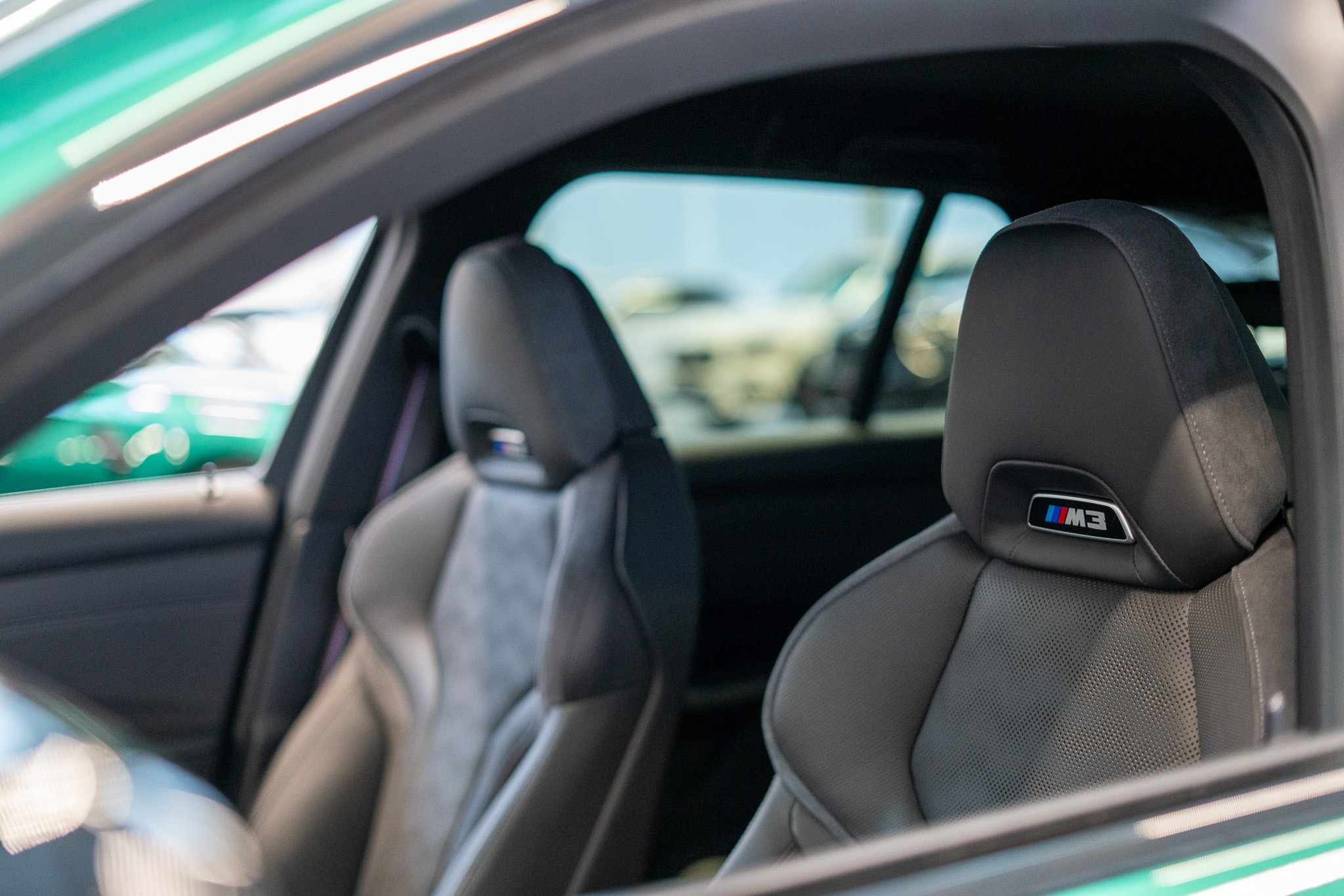 listing desktop thumbnail image 11