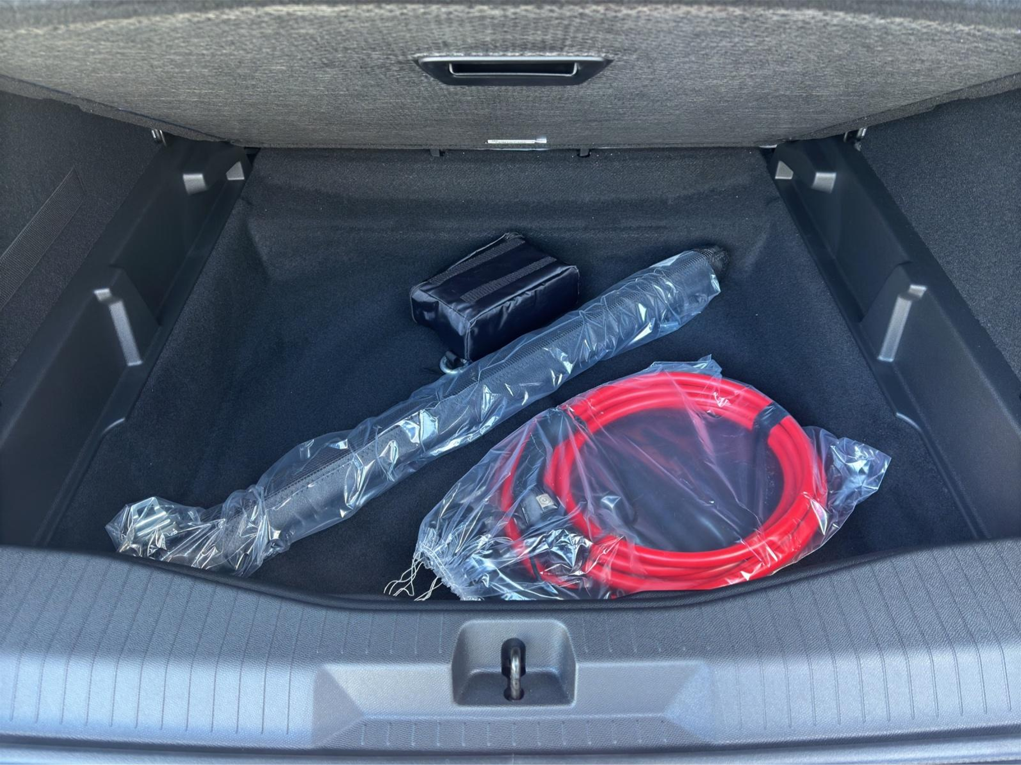 listing desktop thumbnail image 18