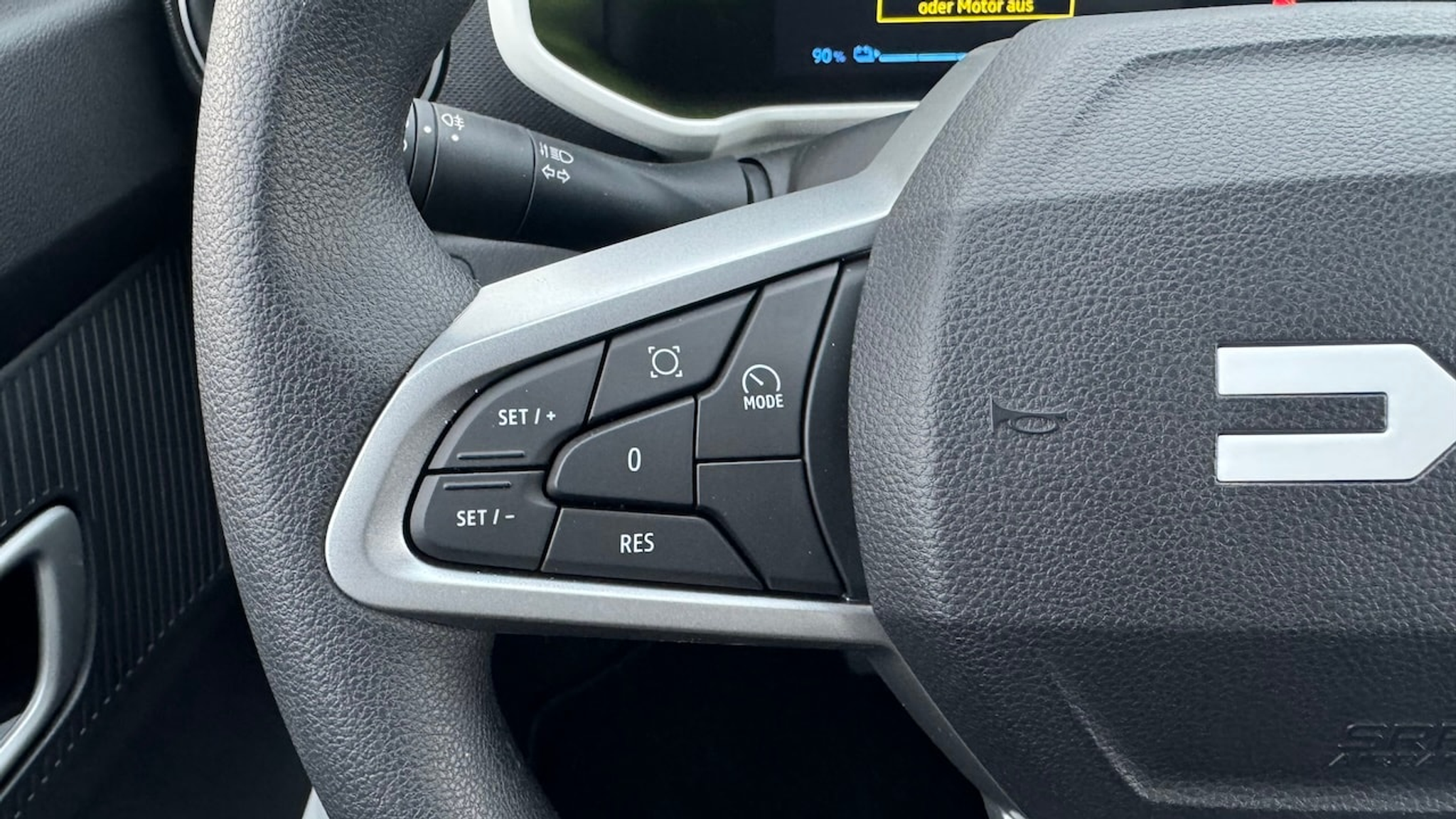 listing desktop thumbnail image 18