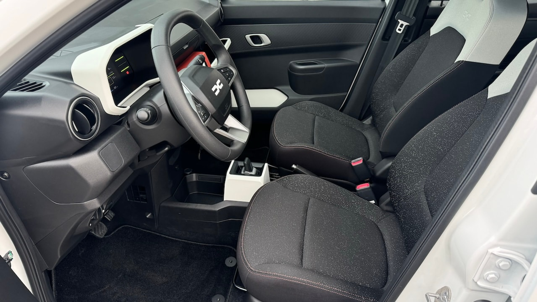 listing desktop thumbnail image 14