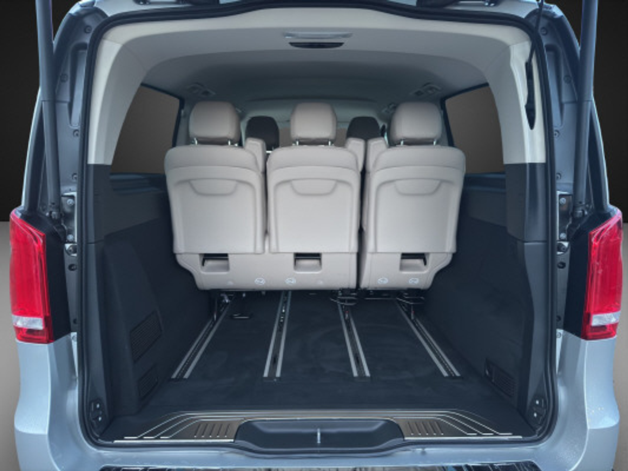 listing desktop thumbnail image 12