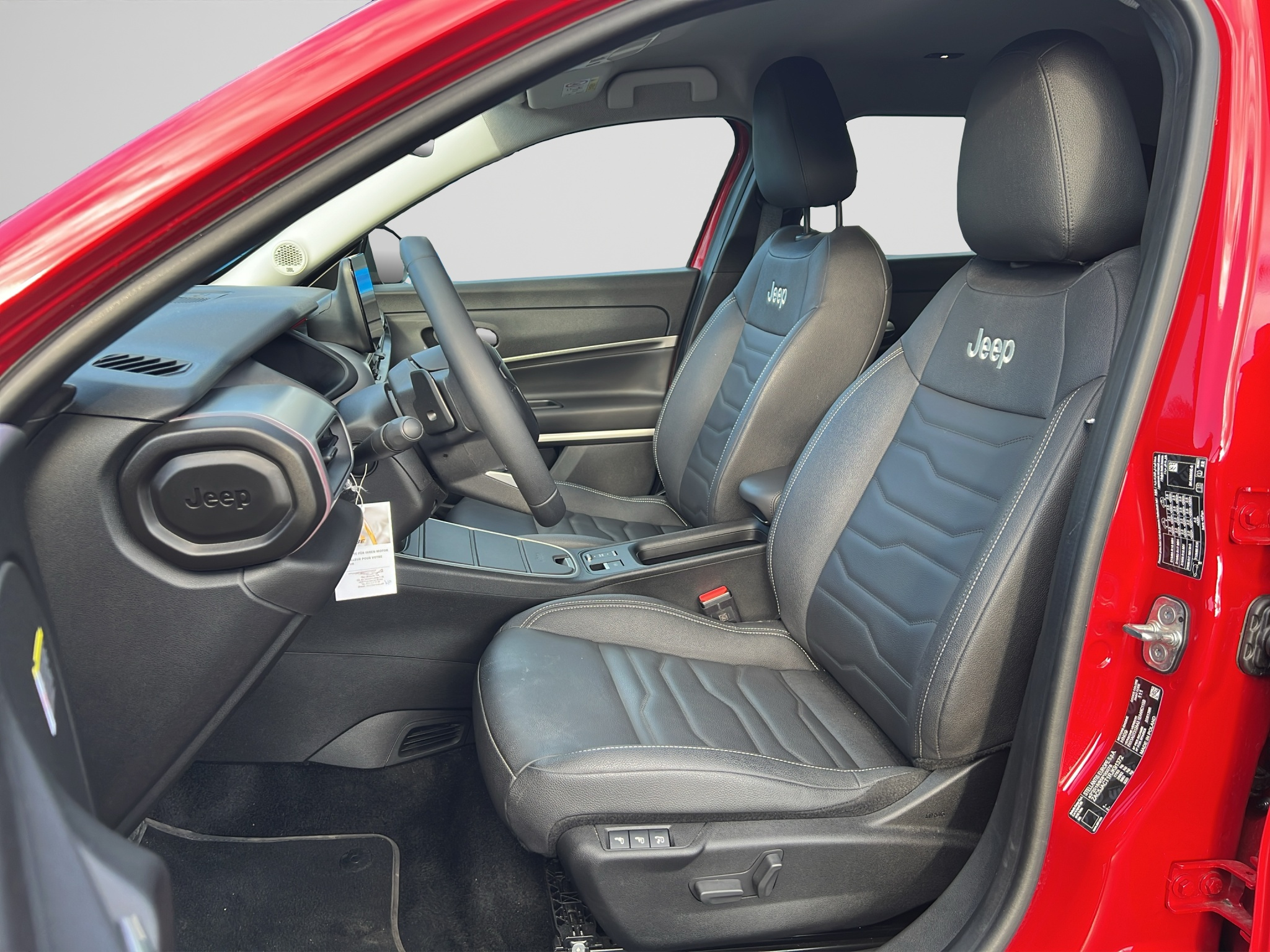 listing desktop thumbnail image 7